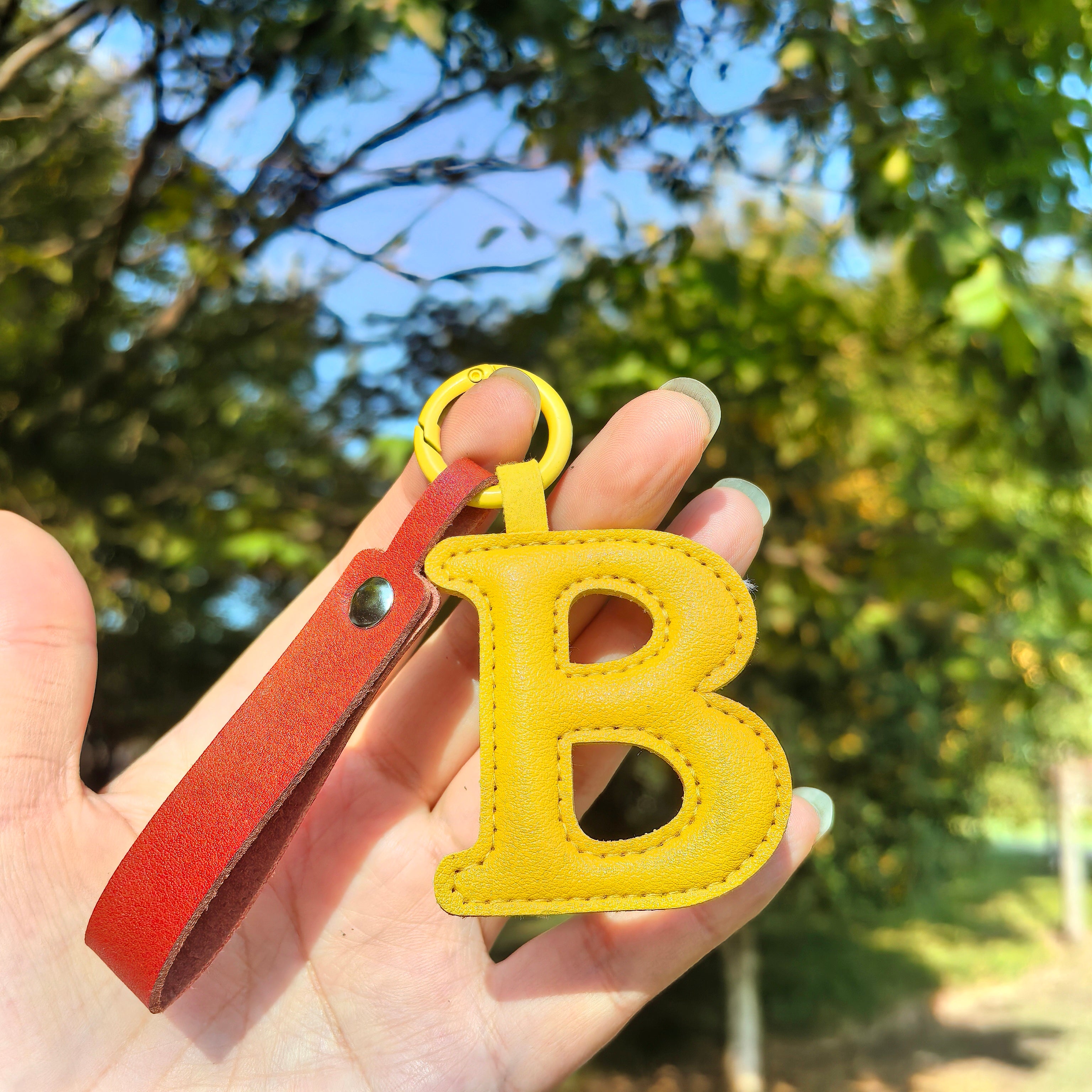 Şokoladlı İngilis hərfli açar zənciri avtomobil açar zənciri çantası aksesuarı mobil telefon cazibəsi ST