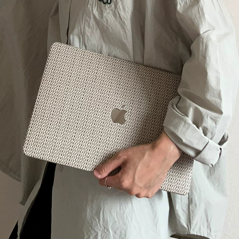 Macbookpro qoruyucu qutu 2026 soft m5Air 13 düymlük Apple notebook 14/16 düymlük kompüter korpusu üçün uyğundur