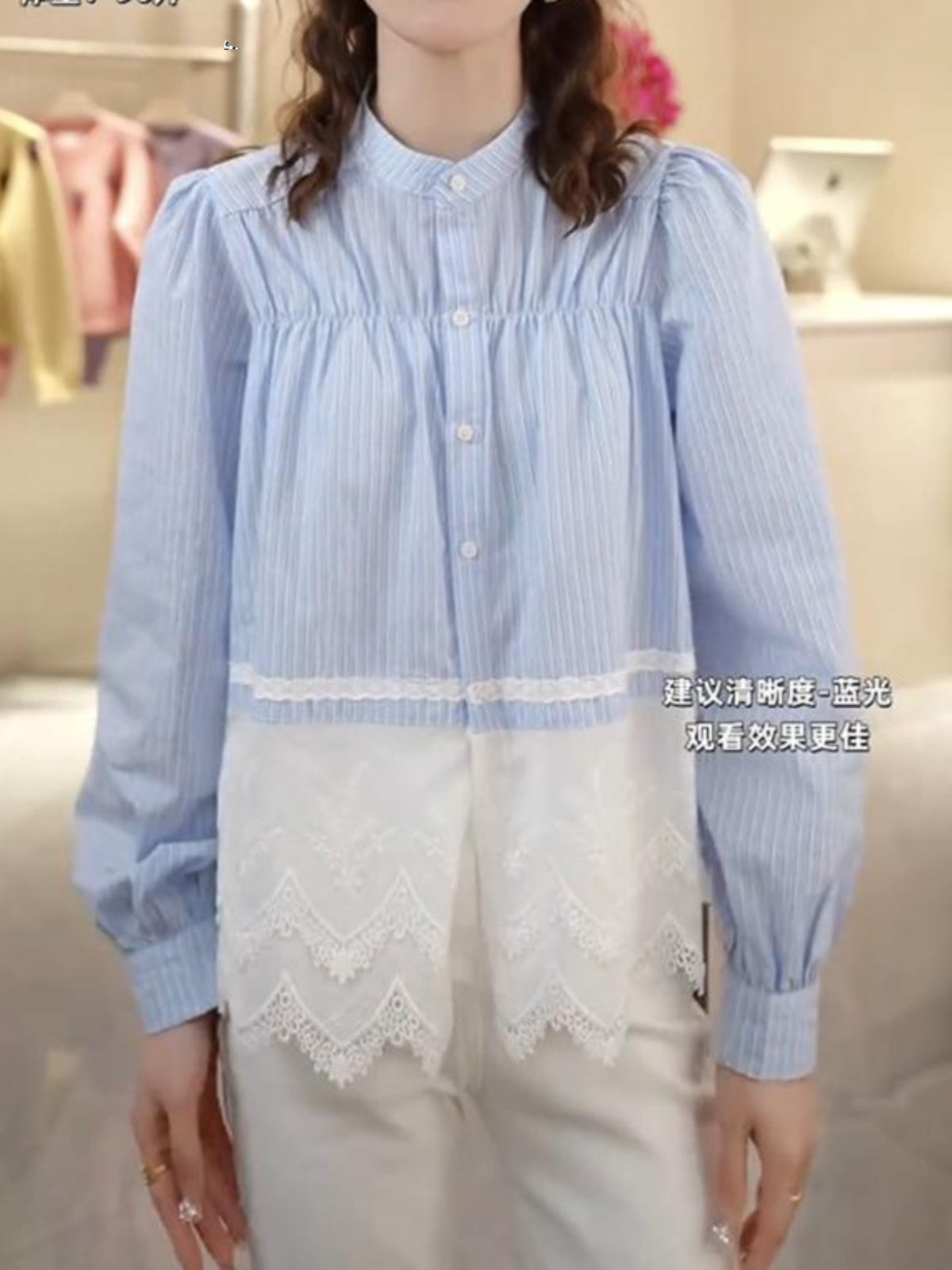 Böyük Ölçülü Qadın Geyimləri 2026 Yaz Yeni Fransız Krujeva Yamaqlı Köynək, Qəşəng, Boş Formalı, Arıqladıcı Uzunqol Top