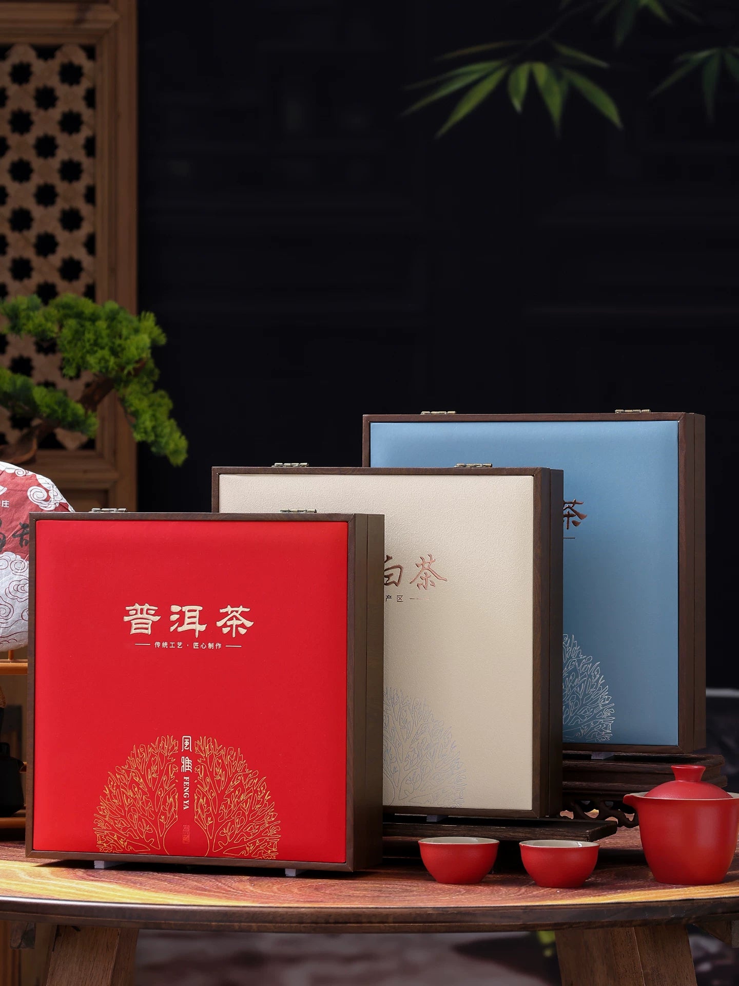 Pu'er çay tort qutusu yüksək səviyyəli universal tək tort 357 q İslandiya qədim ağacı çay qablaşdırma qutusu çay bıçağı ilə boş qutu hədiyyə qutusu