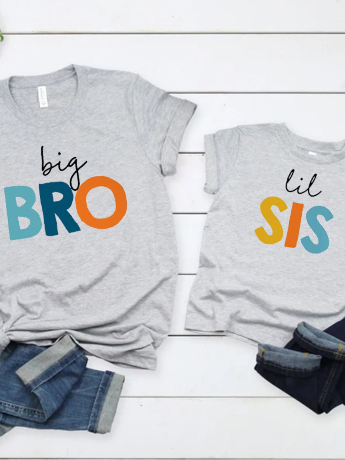 Koreya üslubunda oğlan və qız uşaqları üçün yay ağ hərfli futbolka, dairəvi yaxalı, qısa qollu gündəlik.