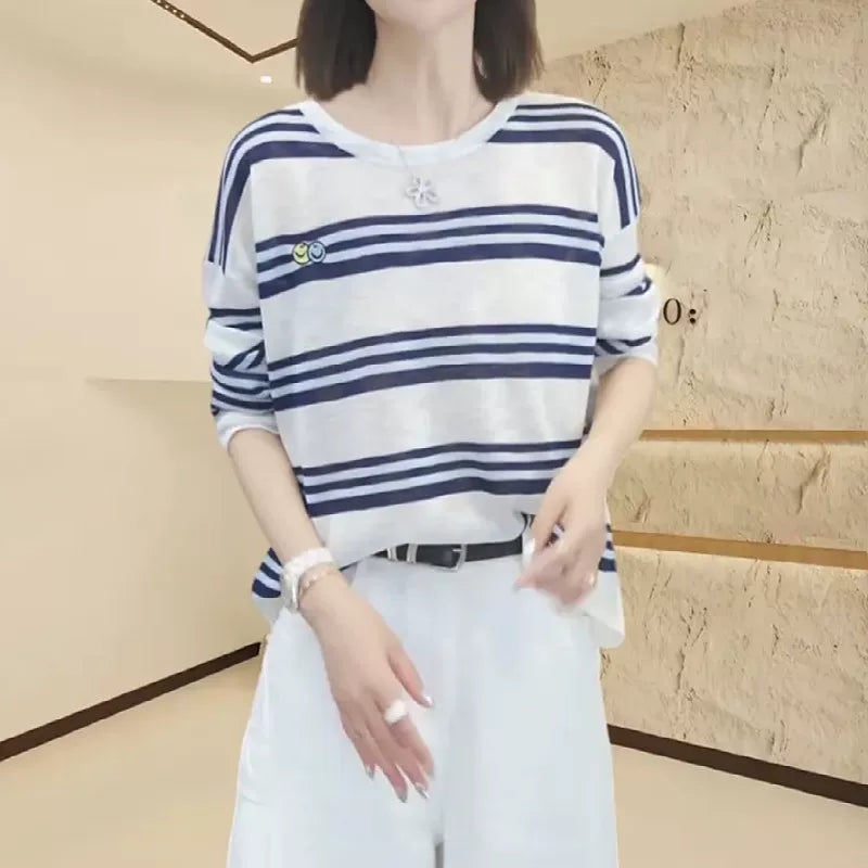 Tənbəl Zolaqlı Uzunqollu Günəşdən Qoruyucu Qadın Futbolkası, Böyük Ölçülü, Boş Formalı, Kondisionerli Köynək, Arıqladıcı Gündəlik Örtüklü Top