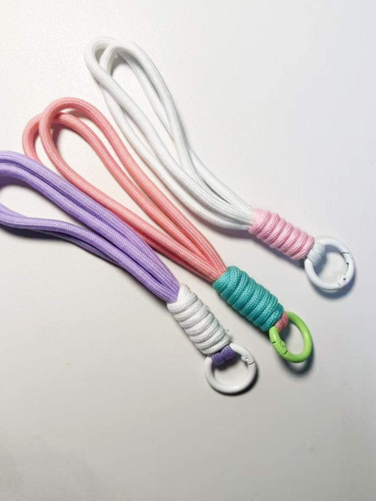 Avtomobil Asma Aksesuarları Pop Mart Arxa Görünüş Güzgüsü Peluş Kukla Düyünlü Toxunma Lanyard Telefon Anahtarlığı Lanyard