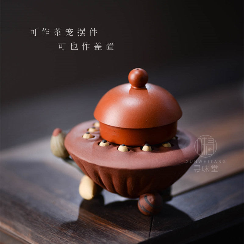 Yixing bənövşəyi qumlu lotus pod bəzəkləri｜Əl istehsalı kreativ lotus toxumu çay ev heyvanı örtüyü sahibi Kung Fu çay dəsti aksesuarlarını dəstəkləyə bilər