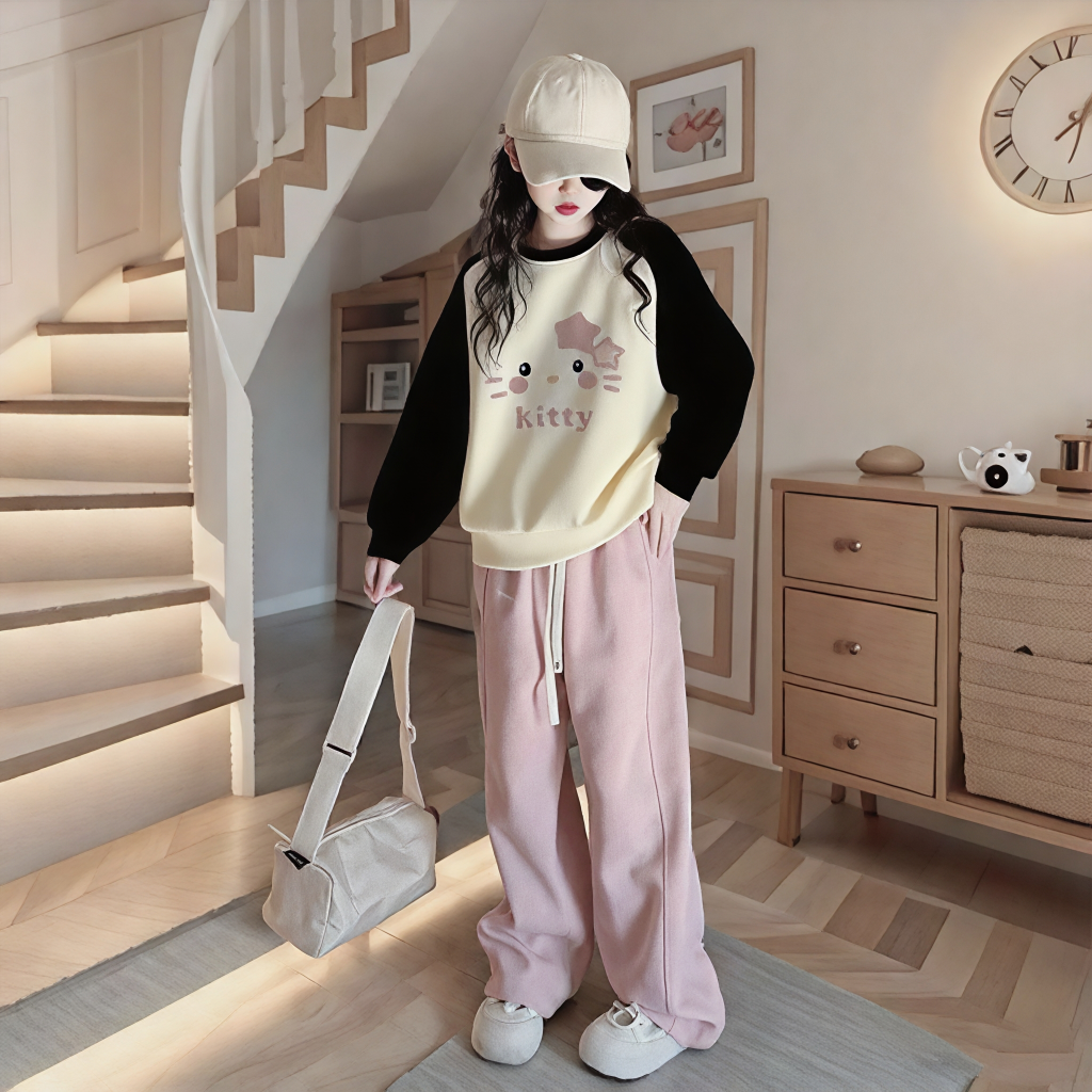 Qızlar üçün uzunqol sviter, yaz, payız və qış, orta və böyük yaşlı uşaqlar və tələbələr üçün şık, geniş uşaq formalı Hello Kitty alt qatlı üst geyim.