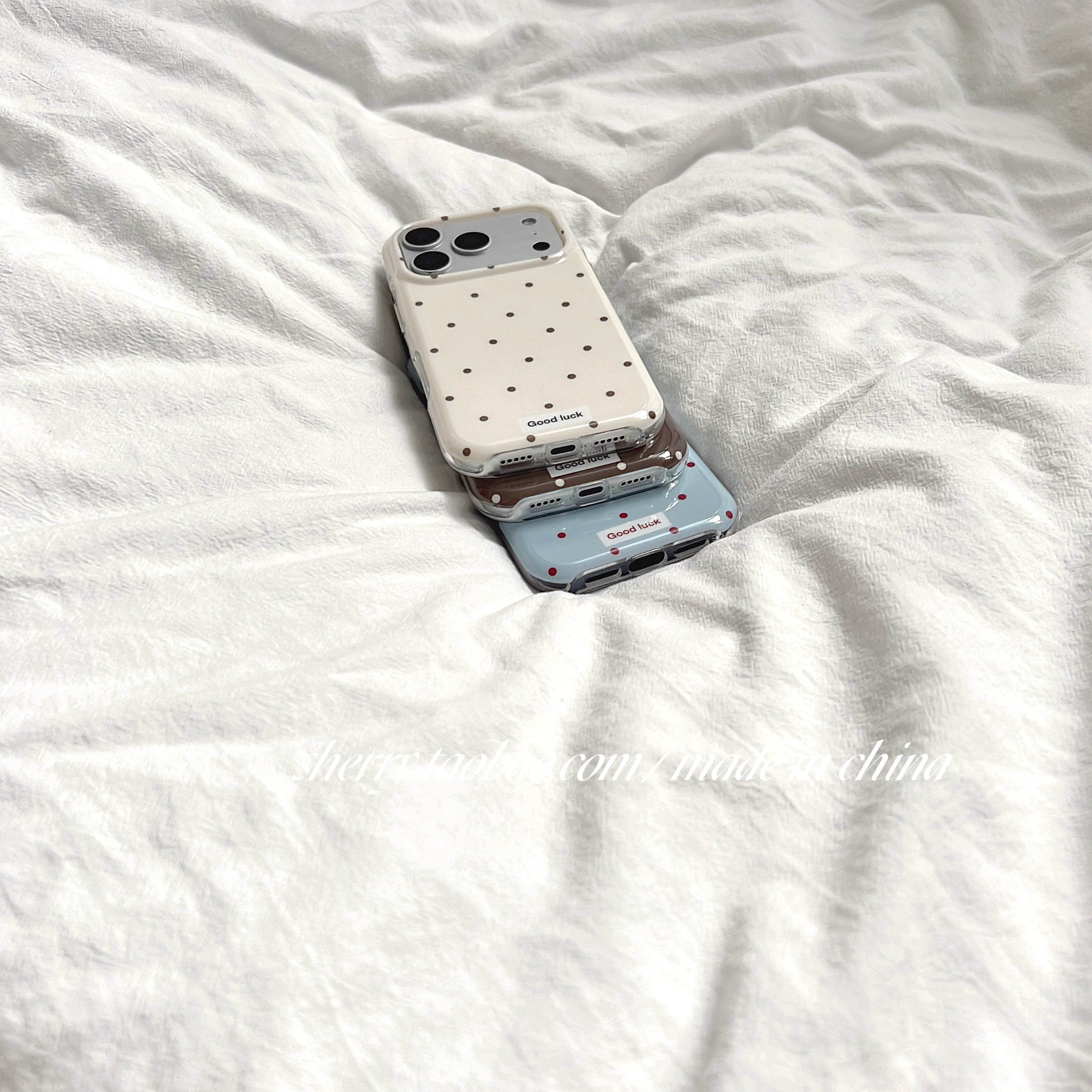 SHERRY*ins üslubu, yüksək səviyyəli üslub, zərif təzadlı rəngli polka nöqtələri, Apple 17ProMax mobil telefonu üçün uyğun iPhone16Pro niş qız ürəyi 15 sadə 14 kiçik təzə cizgi filmi sevimli payız