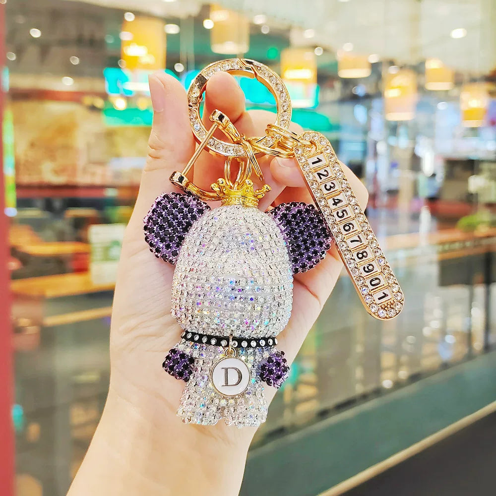 Cartoon full diamond bear-shaped car key chain, creative design, optional diamond-encrusted license plate pendant, anti-loss key chain gift.
