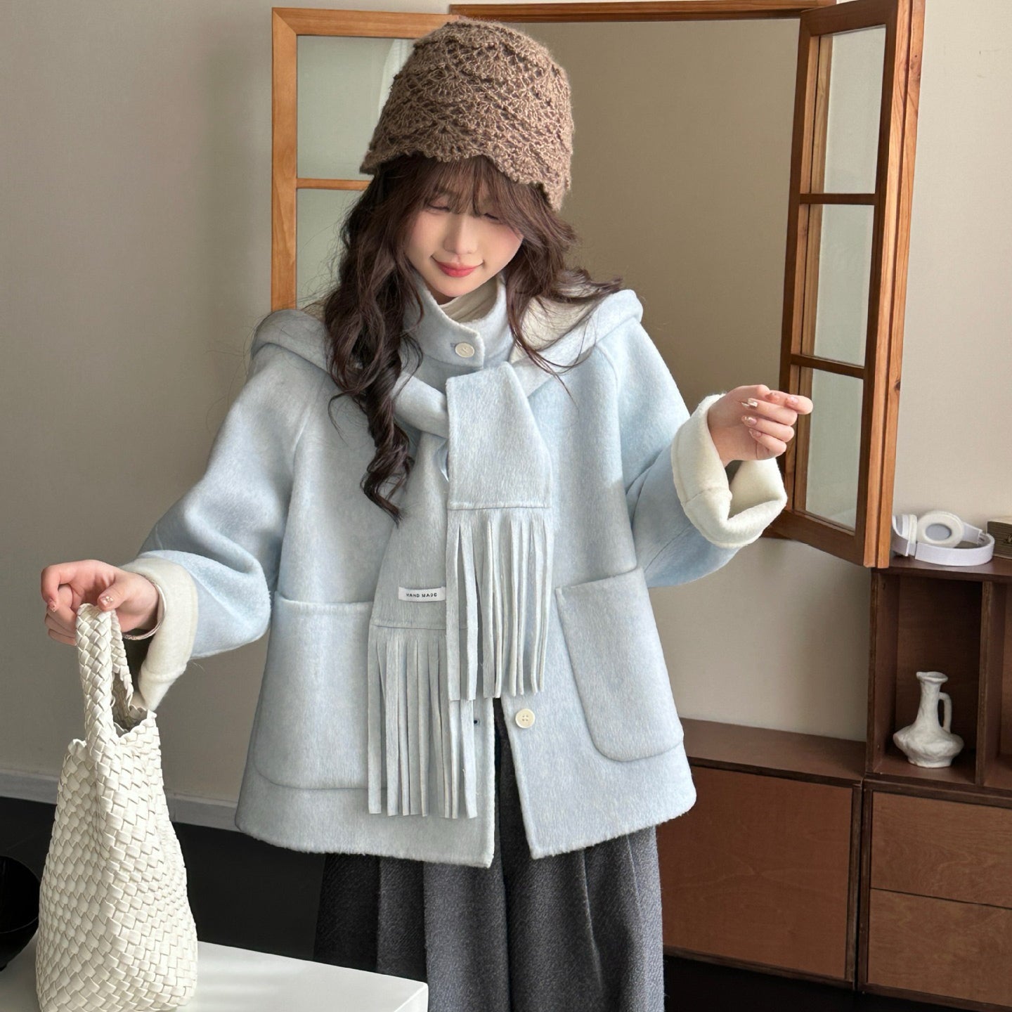 Avropa üslubunda 2025 Payız/Qış Koreya üslubunda eşarp, papaq, iki tərəfli kaşmir palto, qadın qısa yun palto, qalın