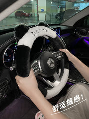 Avtomobil sükan örtüyü, panda peluş cizgi filmi şirin avtomobil sapı örtüyü, qış universal, sürüşməyən və aşınmaya davamlı avtomobil sapı örtüyü