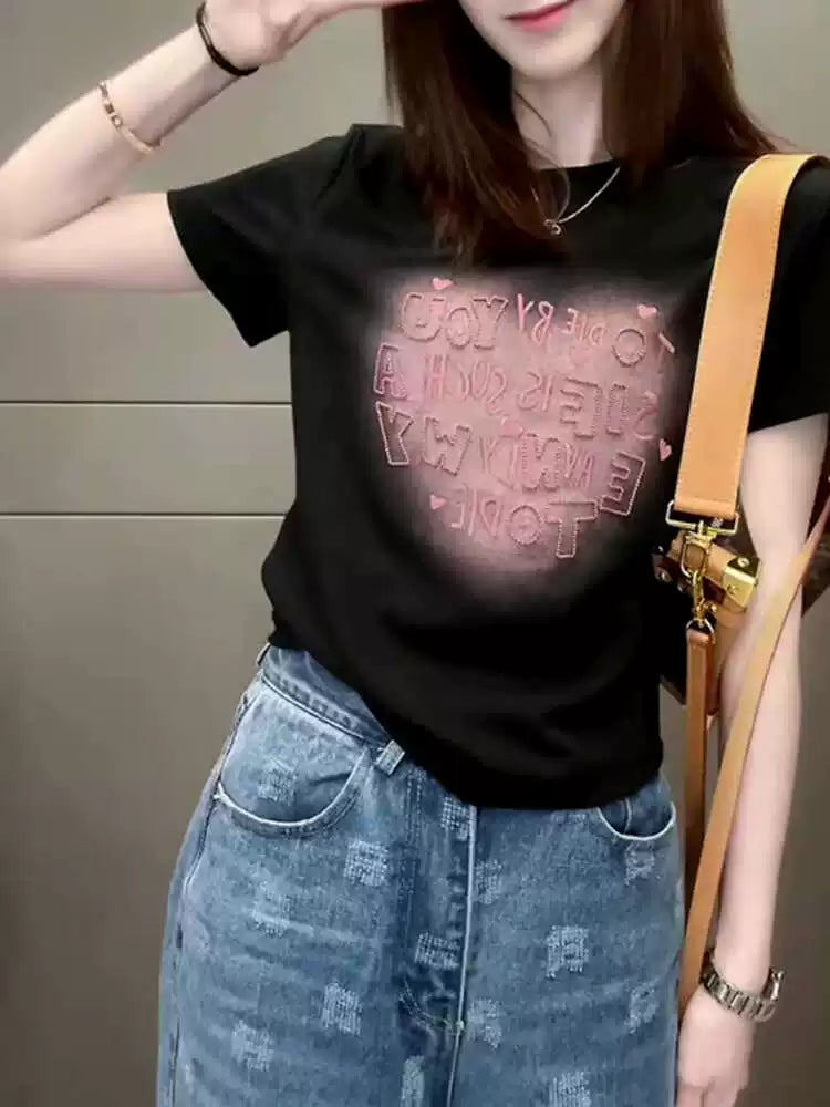 Çiyinsiz Dizaynlı Böyük Ölçülü Qadın Qısa Qollu Köynək, 2026-cı ilin Yayı üçün Ən Yaxşı Məhsul, Dəbli, Arıqladıcı, Qəşəng Top, Gənc və Trend