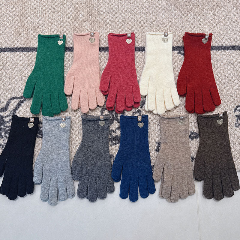 Qış istiliyi üçün mükəmməl, barmaqsız dizaynlı, toxunma ekranla uyğun, yüksək keyfiyyətli, zərif, yumşaq yun qarışığı toxunma əlcəklər, naxışlı ürəklər.