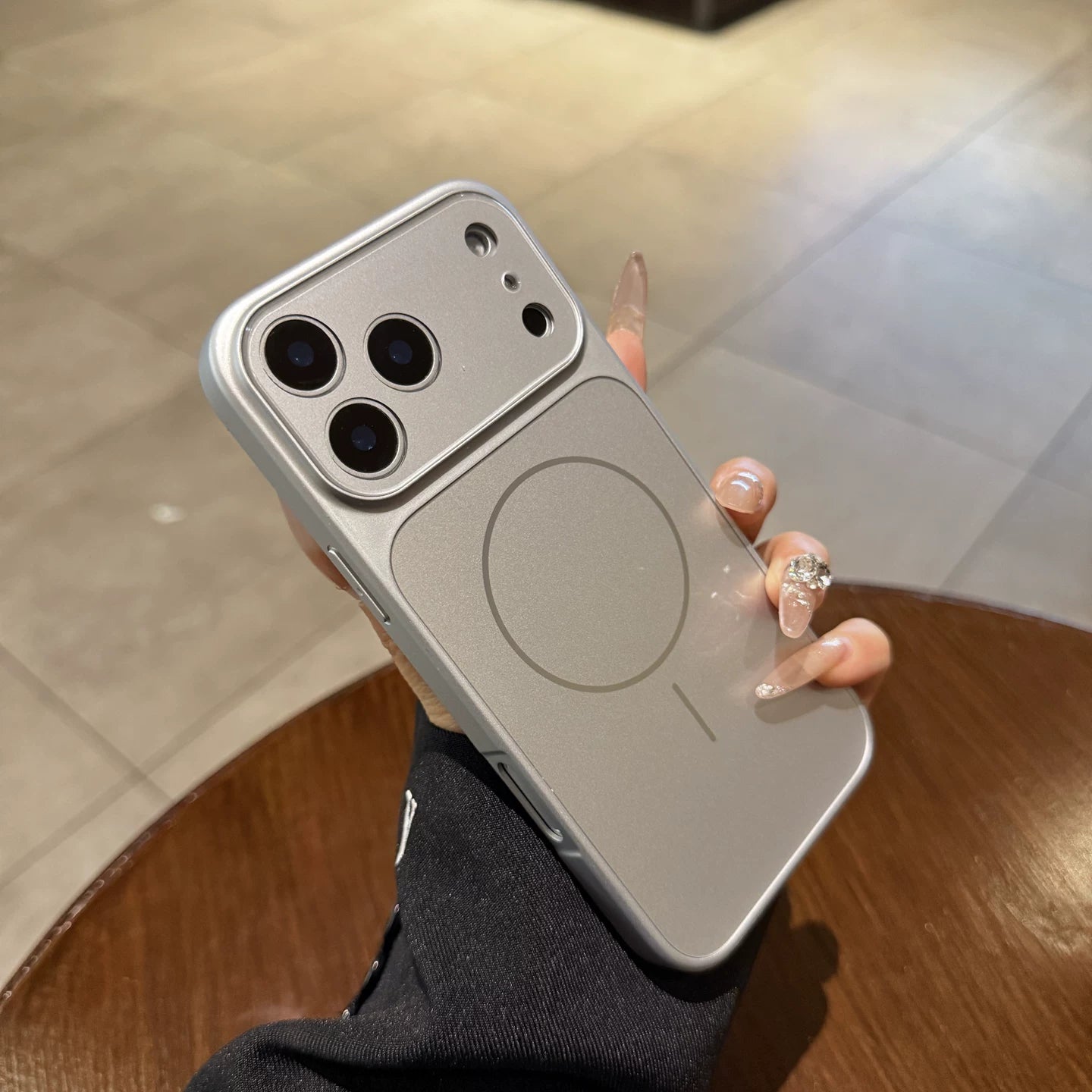 iPhone17 mobil telefon qutusu üçün uyğun yüksək keyfiyyətli titan boz rəngi 17Air Apple 17promax yeni maqnit emiş 15pro şaxtalı 16 saniyədə dəyişmə 17 böyük pəncərə linzaları filmi 14 hər şey daxil 13 qoruyucu örtük