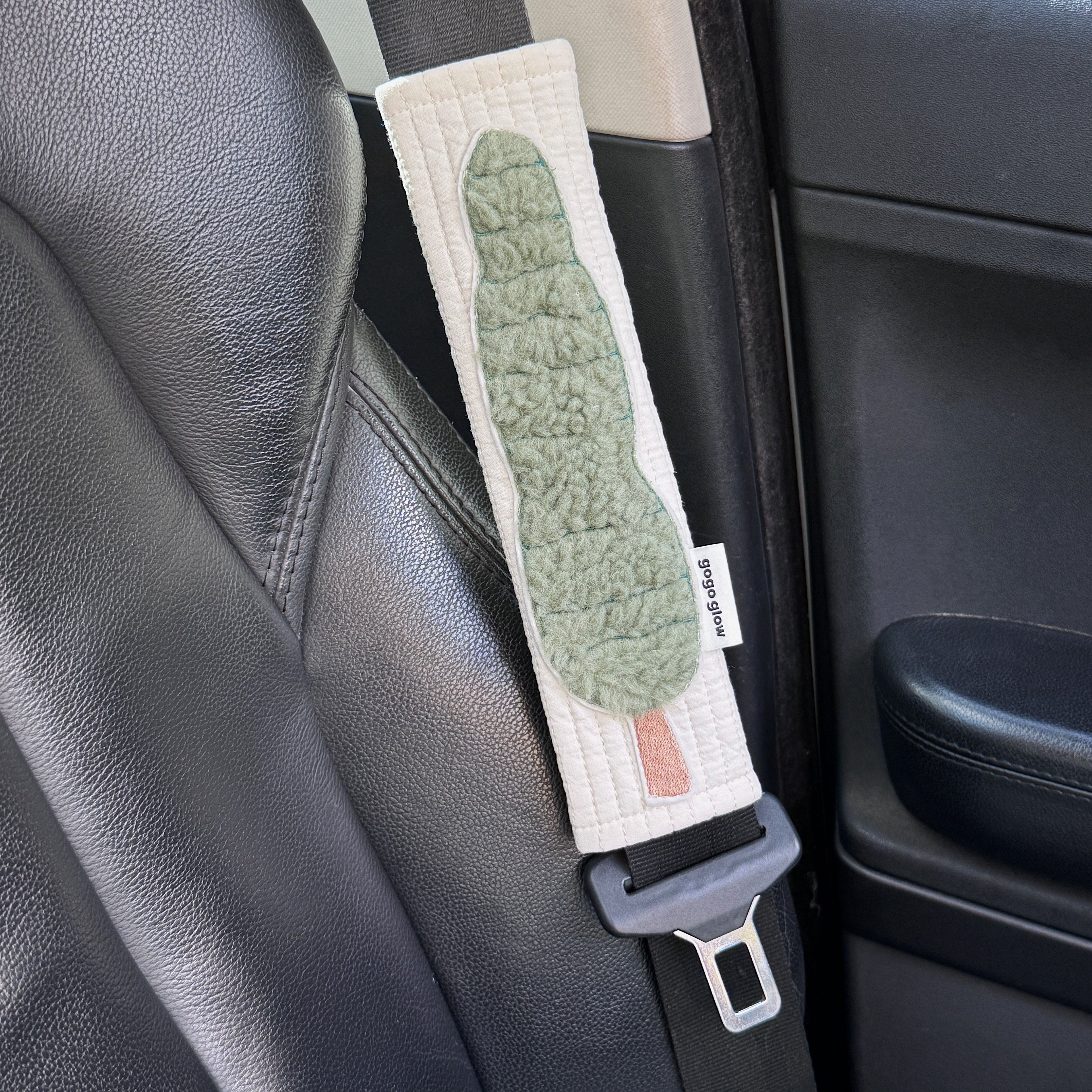 2025 Dizayner Orijinal Saf Pambıq Niş Stil Əl istehsalı Avtomobil Daxili Təhlükəsizlik Kəməri Çiyin Yastığı Koreya Kişi və Qadın Dekorları