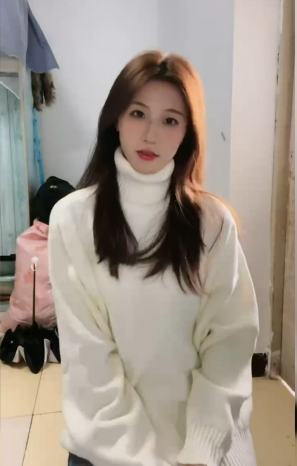 Qalın süni yun toxunmuş sviter, hündür yaxalı, rahat stil, qadın payız və qış daxili təbəqəsi, boş xarici təbəqə əsas üst hissə