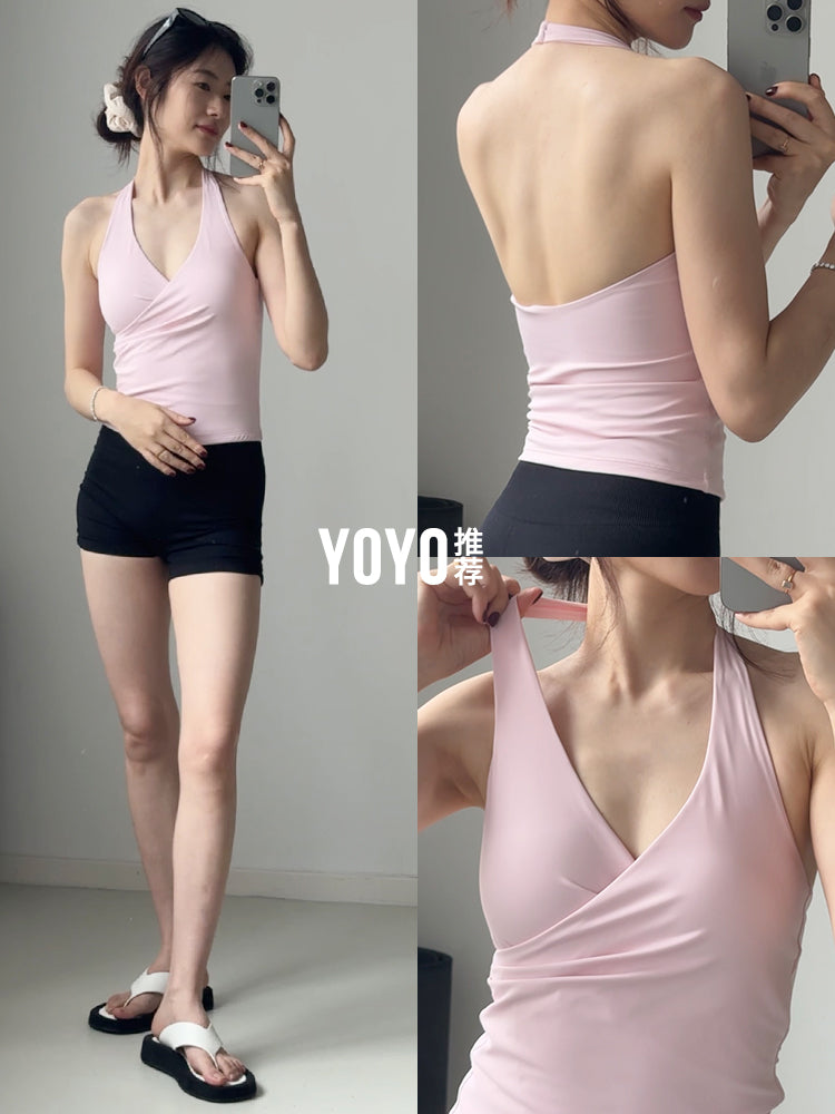 Yoyo qadınlara sinə yastığı ilə fitnes üstü ilə yay boyunlu yoqa jiletini tövsiyə edir, yan döşləri örtən idman büstqalterləri v-boyunlu asmalar