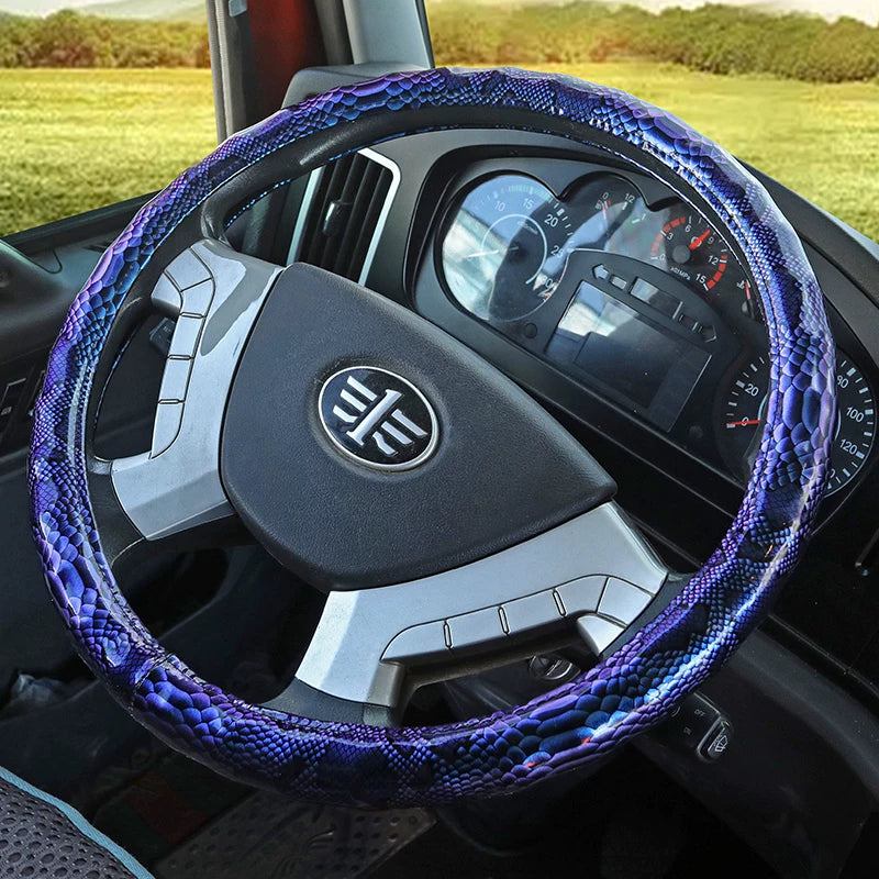 Yük maşınları üçün sükan örtükləri Delong, Jiefang, Chenglong, Geerfa, JAC, Dongfeng, Tianlong, Tianjin və digər kommersiya nəqliyyat vasitələri ilə uyğun gəlir.