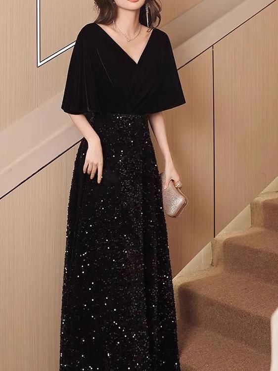 Kök bədənli qızlar üçün böyük ölçülü axşam geyimləri, qarnını gizlədən və zəriflik nümayiş etdirən möhtəşəm performans geyimləri. (200 funtdan çox ölçü, əlavə böyük ölçü, əlavə geniş örtük)