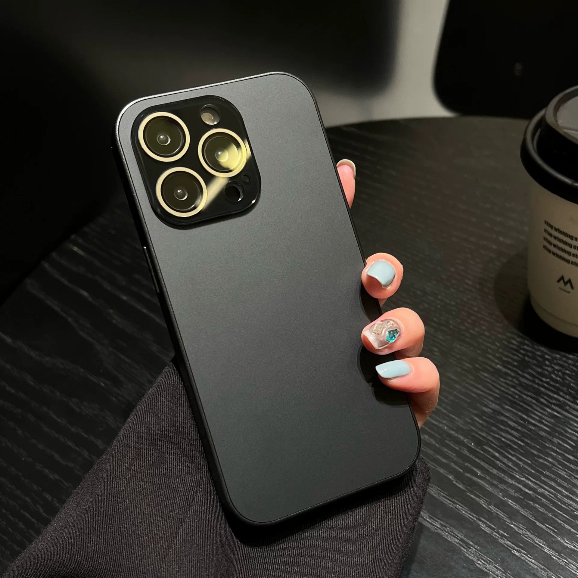 Apple 17promax mobil telefon qutusu üçün uyğundur, yeni iphone16pro tutqun 15 qabaqcıl 14 barmaq izinə qarşı yumşaq çərçivə 13pro linza filmi ilə gəlir 12 internet məşhur kişi və qadınlar düşməyə qarşı 11 hər şey daxil