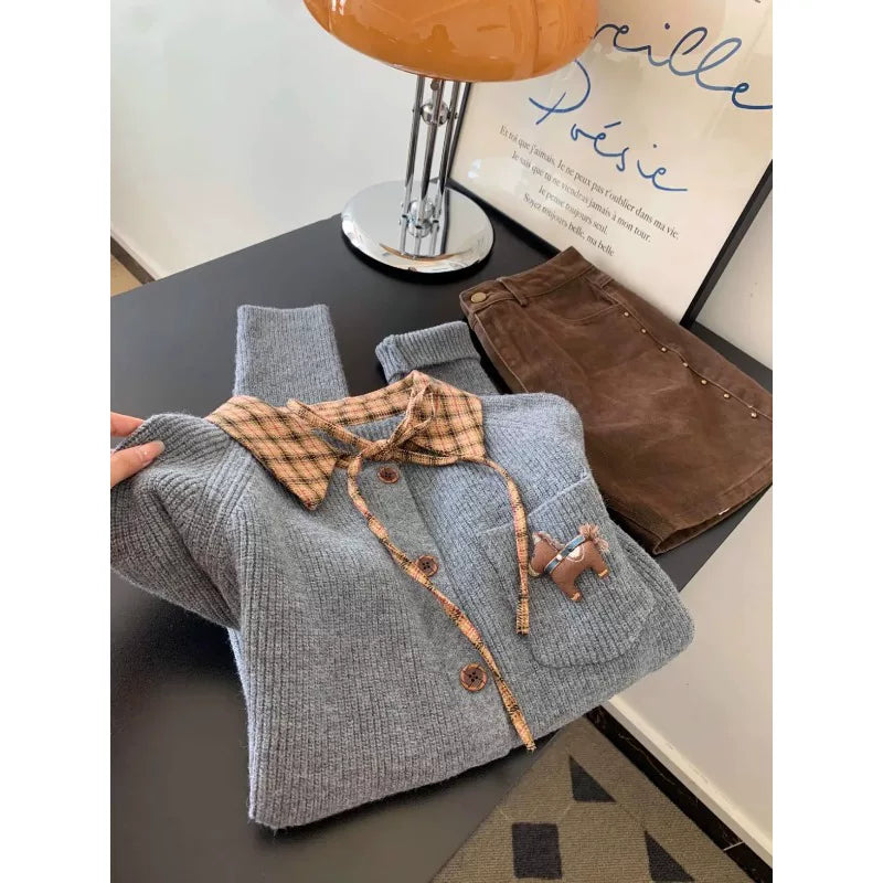 Kiçik bədənli qadınlar üçün şirin və zərif preppy üslubunda retro dama-dama süni iki hissəli toxunma sviter, payız və qış yaşlanmanı azaldan sviter.