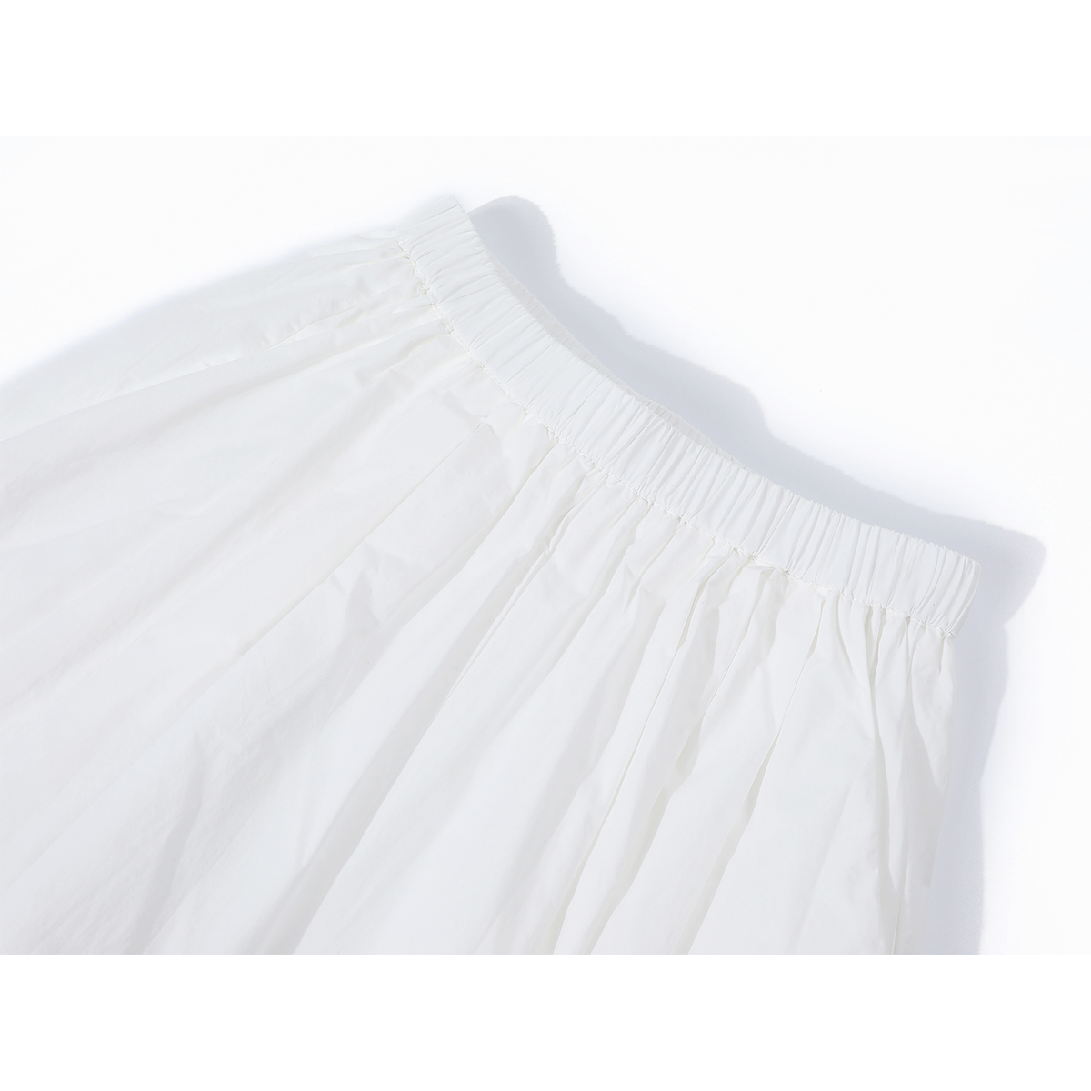 Chola Lisa Ağ Qadın Yay Nazik Şalvarı 2025 Yeni Stil Populyar Boş Arıqladıcı Yüksək Belli Gündəlik Şalvar