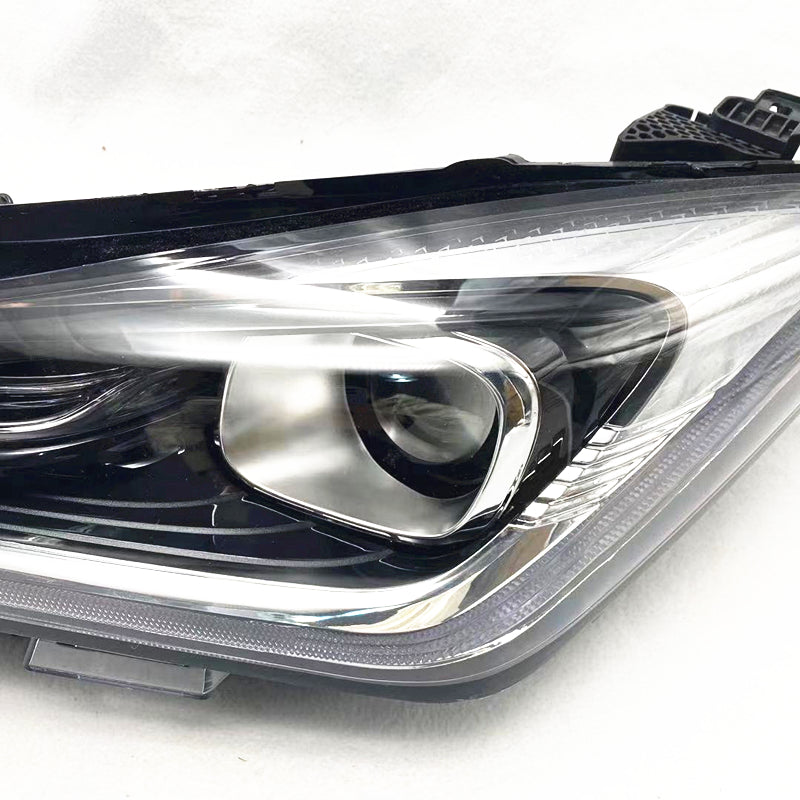 Yeni Changan Eado modelinin, 2018-2019 modelinin, ön park işıqlarının, aşağı işıq keyfiyyətinin fara dəstinə tətbiq olunur.