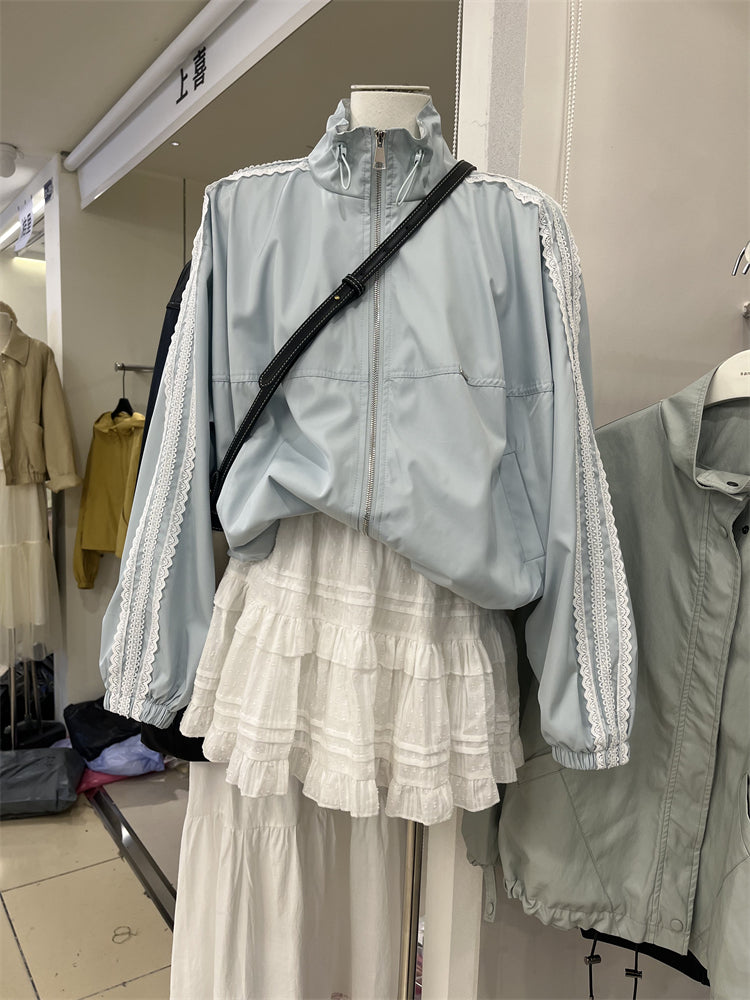 Qadınlar üçün 2026 Yaz Yeni Koreya Üslubunda Dəbli Kiçik Krujevalı Dayanacaqlı Boş Gündəlik Qısa Gödəkçə