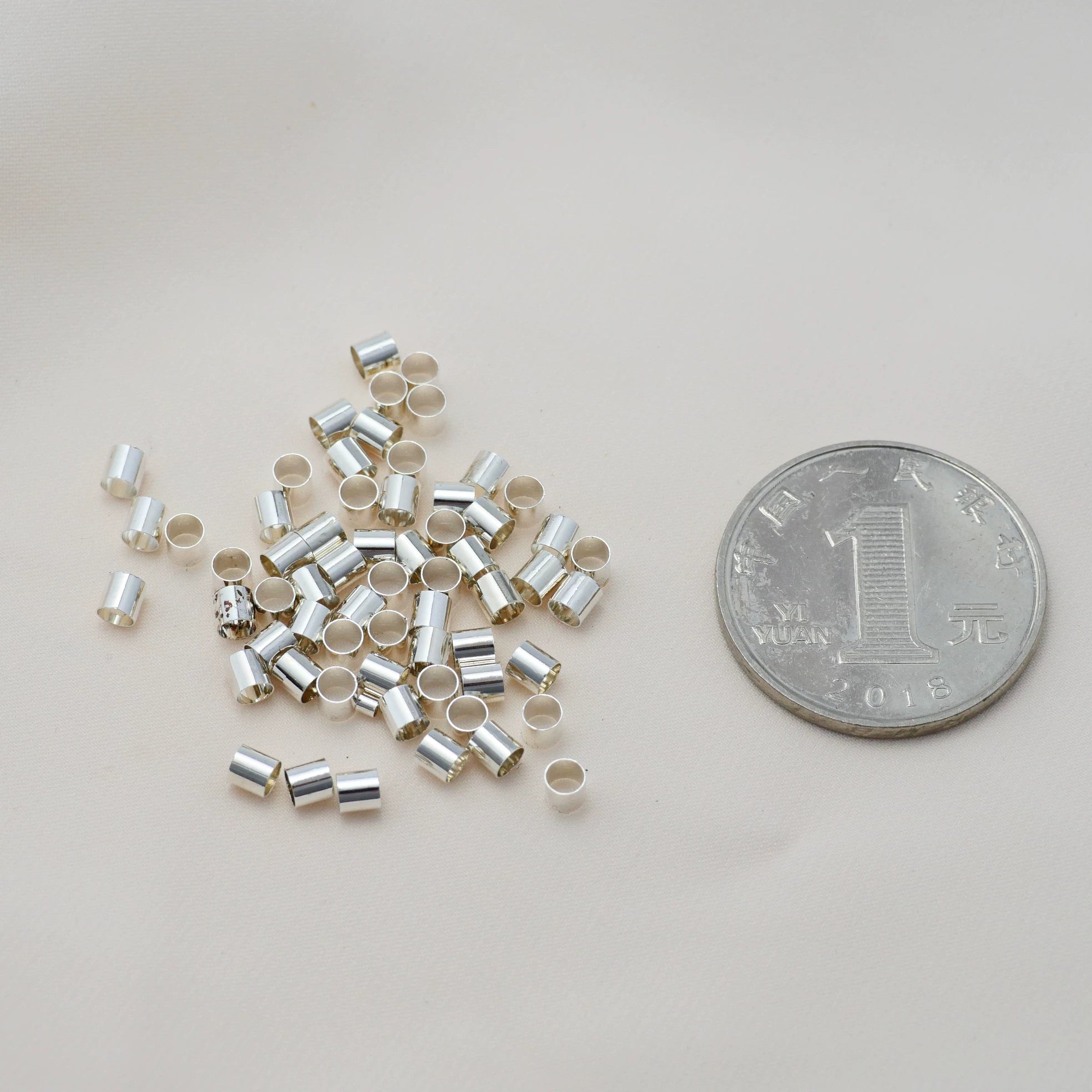 1.5mm muncuqlu bilərzik yerləşdirmə borusu yerləşdirmə muncuqlarını bitirən klip boyunbağı bilərzik yerləşdirmə tokası diy aksesuarları materialı