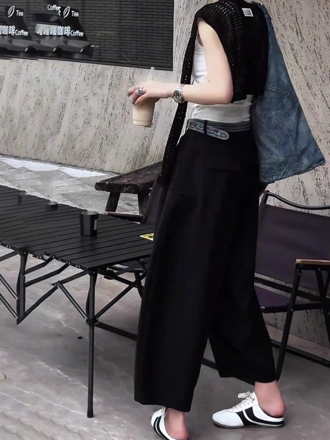 Böyük ölçülü qadın rahat və geniş gündəlik şalvarları, yeni 2026-cı ilin yaz modası, yüksək belli, arıqladıcı, qısa, əyri hərəm şalvarları.