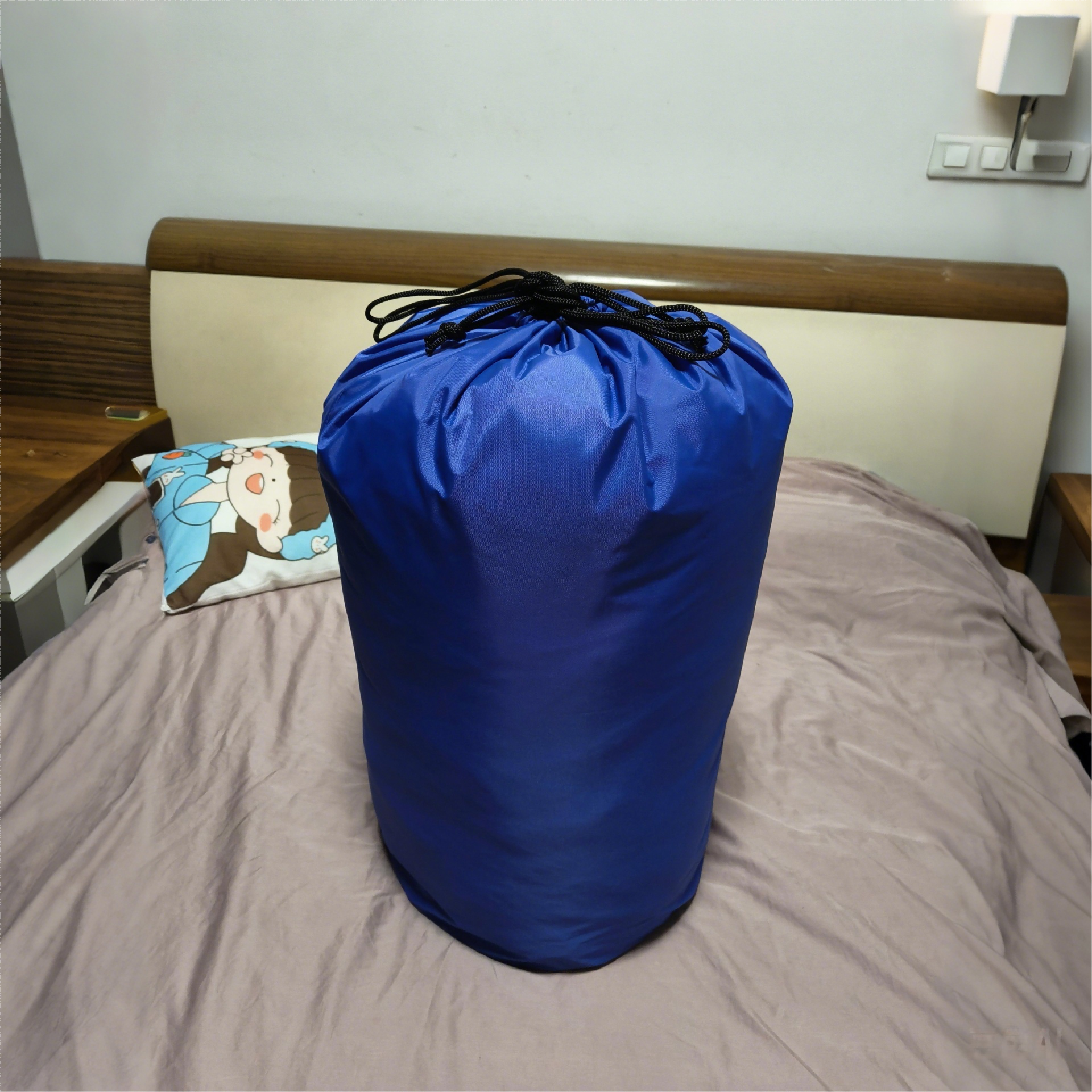 Suya davamlı neylon parça astarlı ciblər, aşağı gödəkçəni bitirmə və saxlama çantaları, böyük tutumlu polyester parça qablaşdırma çantaları, portativ saxlama çantaları