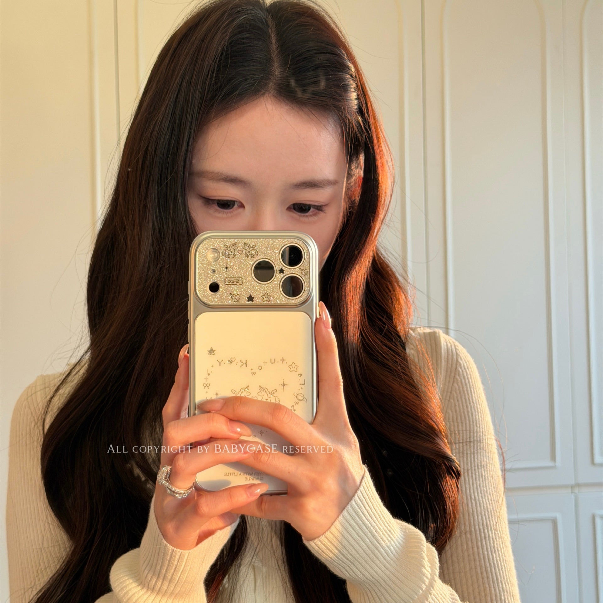 BABYCASE Yapon və Koreya INS üslubunda niş şirin və sevimli ağ xətlər at sevgi məktubları iPhone17promax/16/15pro/14pm üçün uyğun Yeni il mobil telefon qutusu