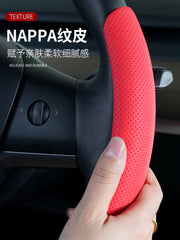 Nappa dəri qısa sükan örtüyü, bütün fəsillər üçün, sürüşməyən, aşınmaya davamlı, perforasiyalı, nəfəs alan, kişi və qadın dəri avtomobil qoruyucu örtüyü