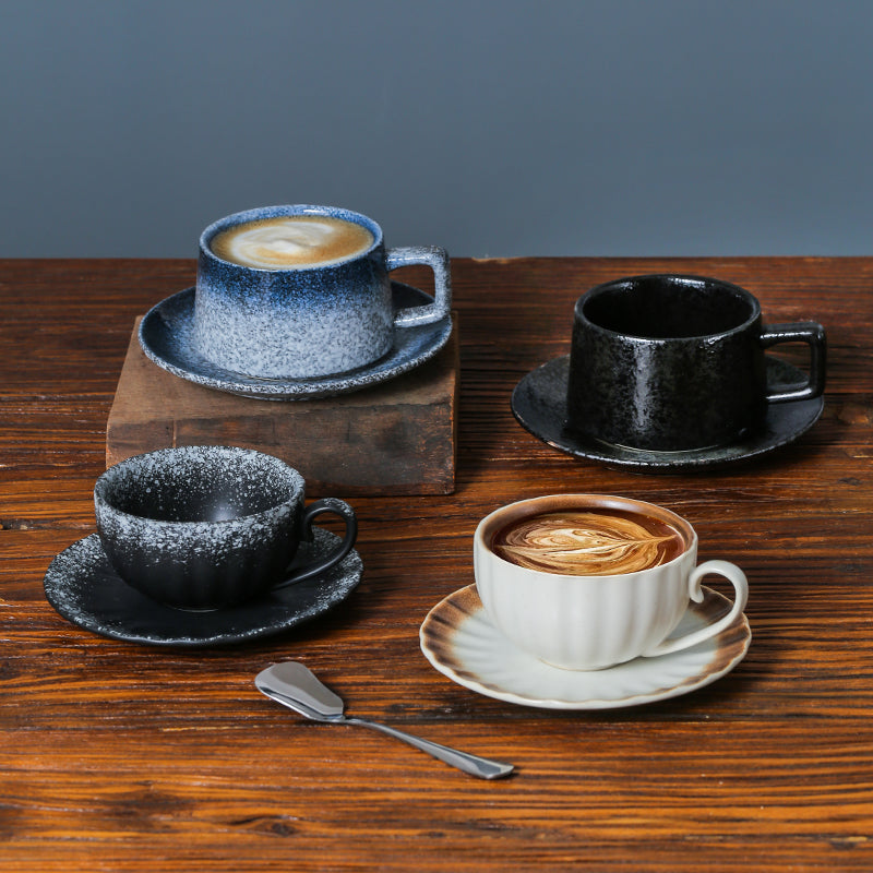 Yapon keramika retro qəhvə fincanı və nəlbəki dəsti yaradıcı latte sənəti üçün xüsusi latte fincanı sadə ev yüksək səviyyəli incə