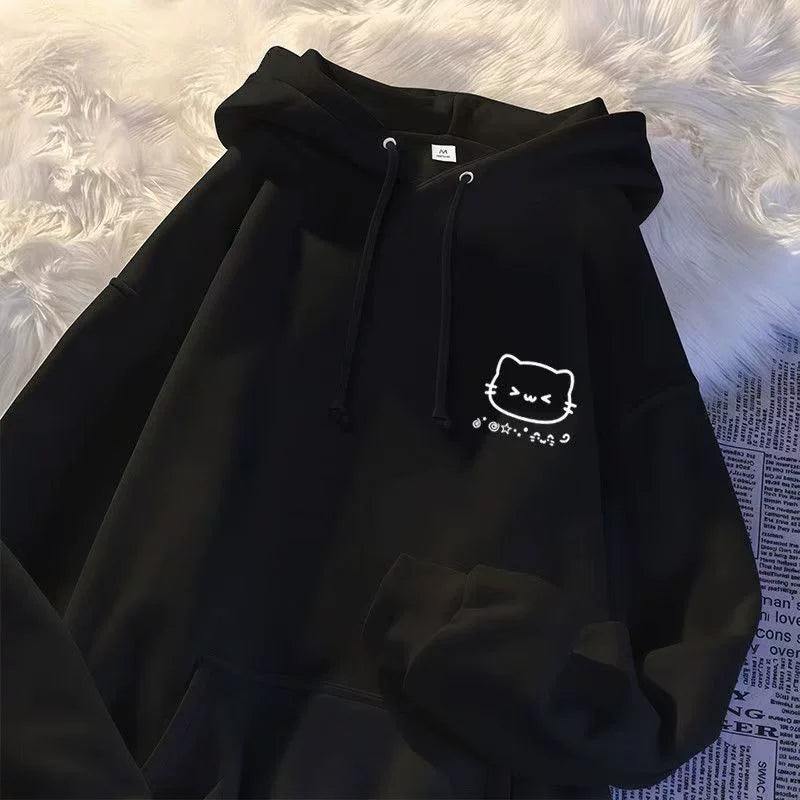 Oğlan və qız uşaqları üçün yeni stildə küçə cizgi filmi pişik naxışlı kapşonlu sviter, geniş formalı, orta və böyük uşaqlar üçün payız və qış aylarında çoxfunksiyalı top və palto.