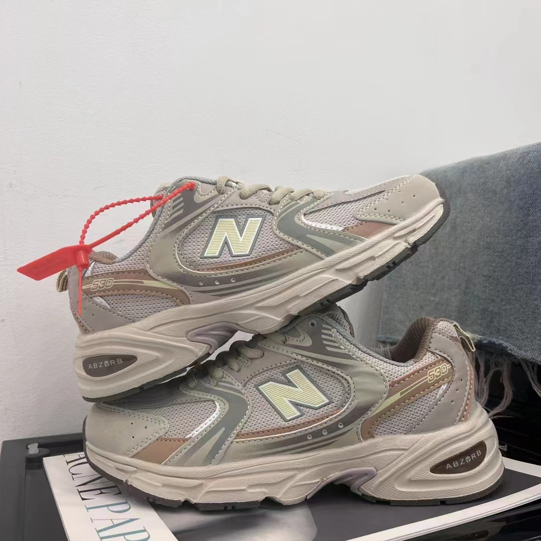 Yaz və Payız 530 Ata Ayaqqabısı Kişilər üçün Gündəlik Qalın Dabanlı Torlu Nəfəs Alınan İdman Ayaqqabıları Qadınlar üçün Çoxfunksiyalı Cütlük Qaçış Ayaqqabıları