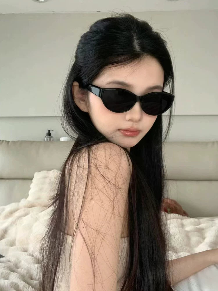 Jennie'nin eyni üslublu qadınlar üçün günəş eynəyi retro hottie pişik gözü kiçik çərçivə gm eynək polarize anti-UV günəş eynəyi kiçik üz - 3