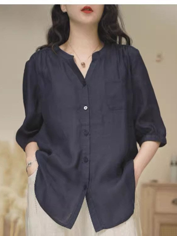 Düz rəngli V-yaxalı rami köynək, yeni yay stili, böyük ölçü, geniş forma, qarnını gizlədir, qolların dörddə üçü, dəbli top.