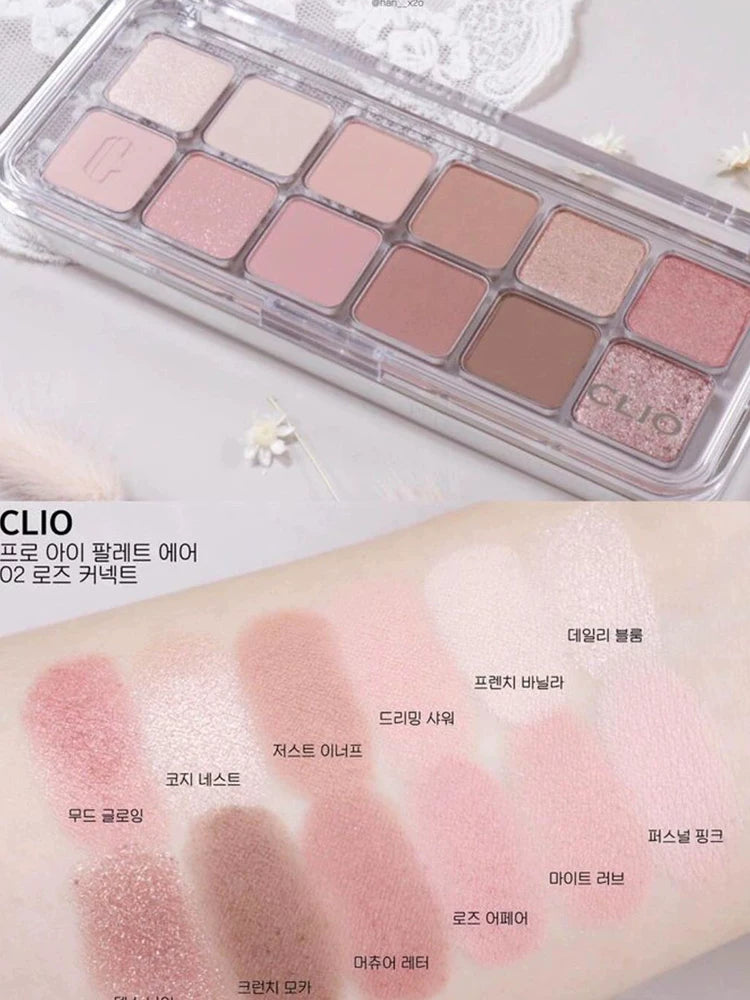 Clio Korea-nın payız/qış üçün yeni 12 rəngli göz kölgəsi palitrası, təbii torpaq tonları da daxil olmaqla, mat, parıltılı və vurğulayıcı çalarları özündə birləşdirir. (Orijinal məhsul)