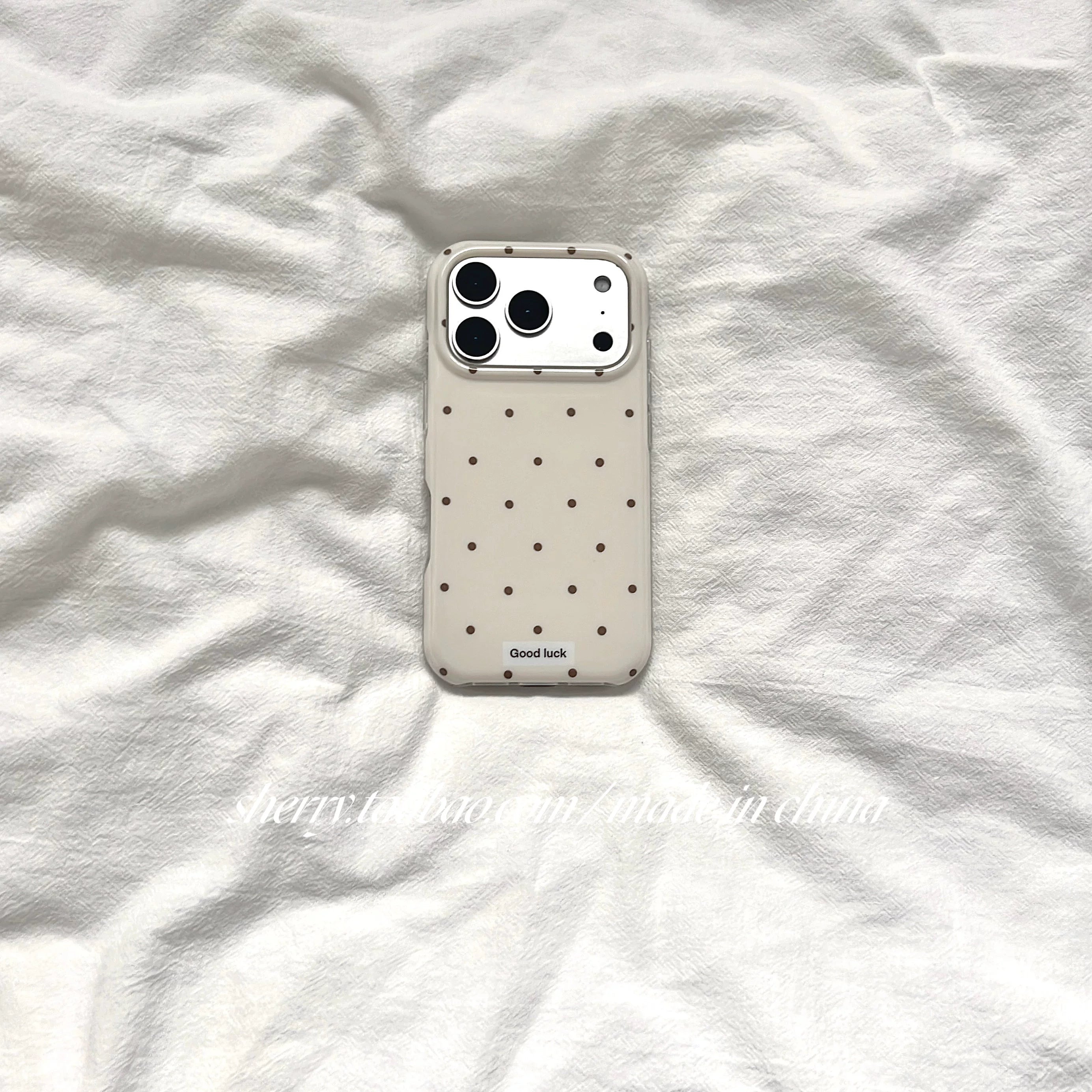 SHERRY*ins üslubu, yüksək səviyyəli üslub, zərif təzadlı rəngli polka nöqtələri, Apple 17ProMax mobil telefonu üçün uyğun iPhone16Pro niş qız ürəyi 15 sadə 14 kiçik təzə cizgi filmi sevimli payız