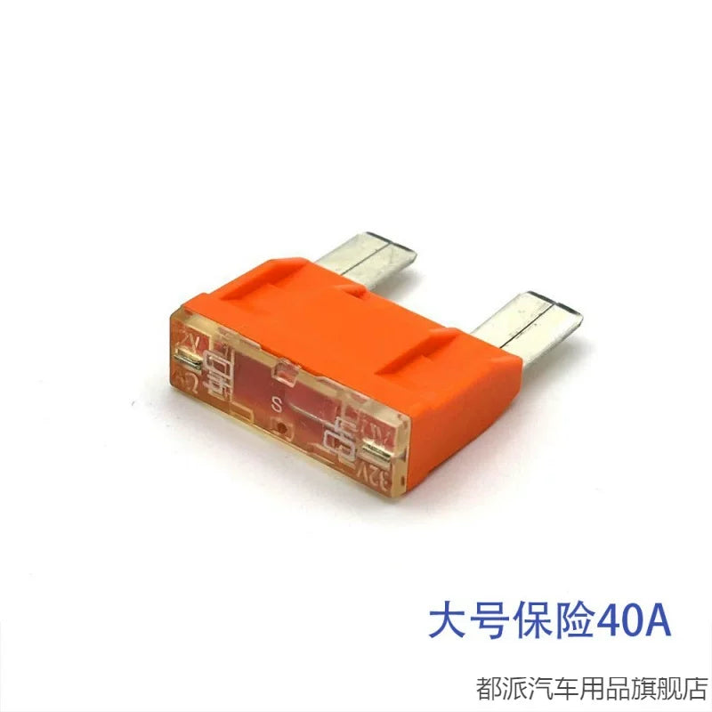 Applicable to Volkswagen Teramont, Range Rover, Magotan B9, Audi A4, Mercedes-Benz car air pumps, water pumps and large-sized fuses.