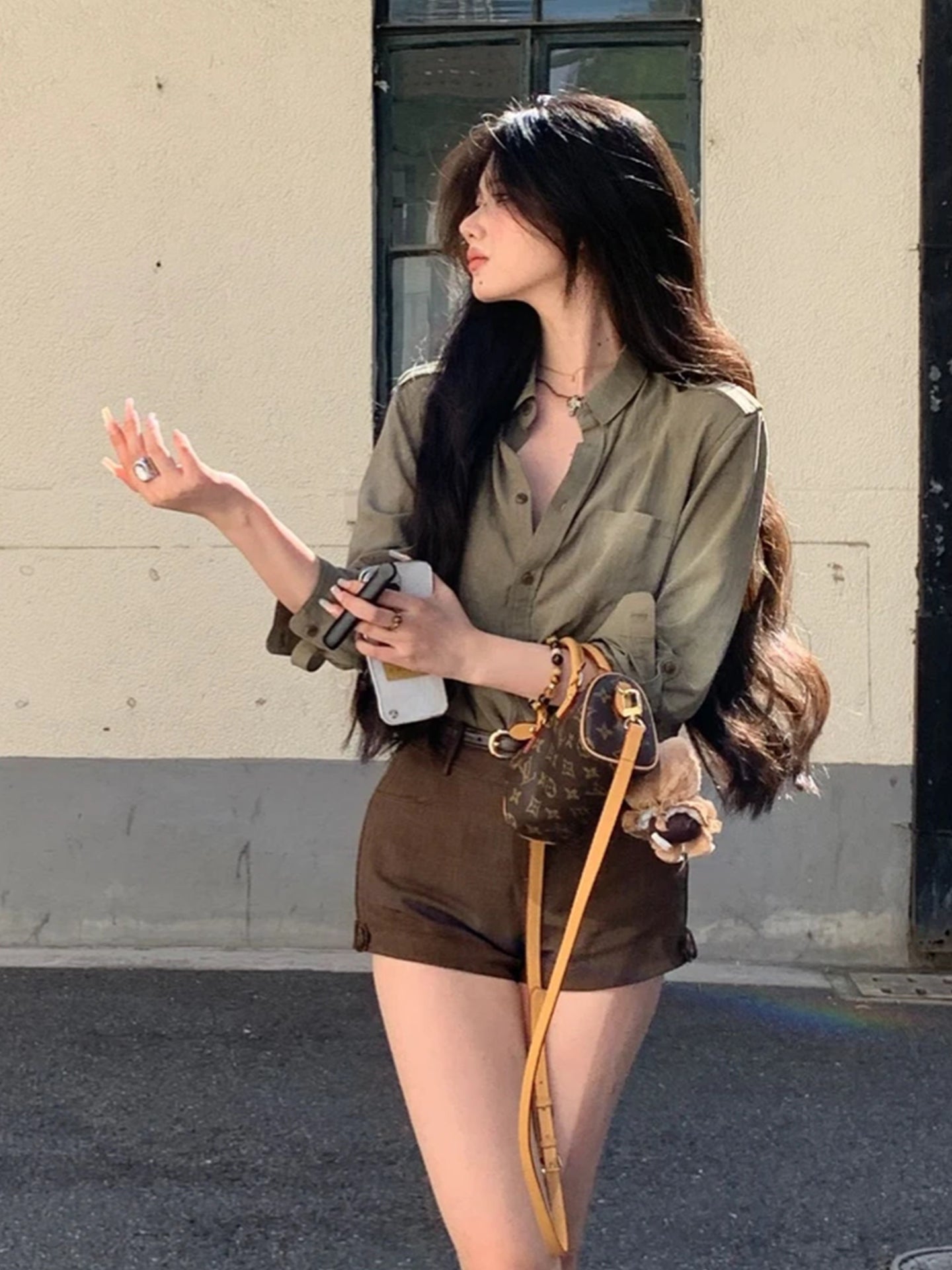 [Rahat Stil] Qadınlar üçün Yay Koreya Retro Boş Tək Döşlü Dizaynlı Yaxalı Uzun Qollu İş Köynəyi