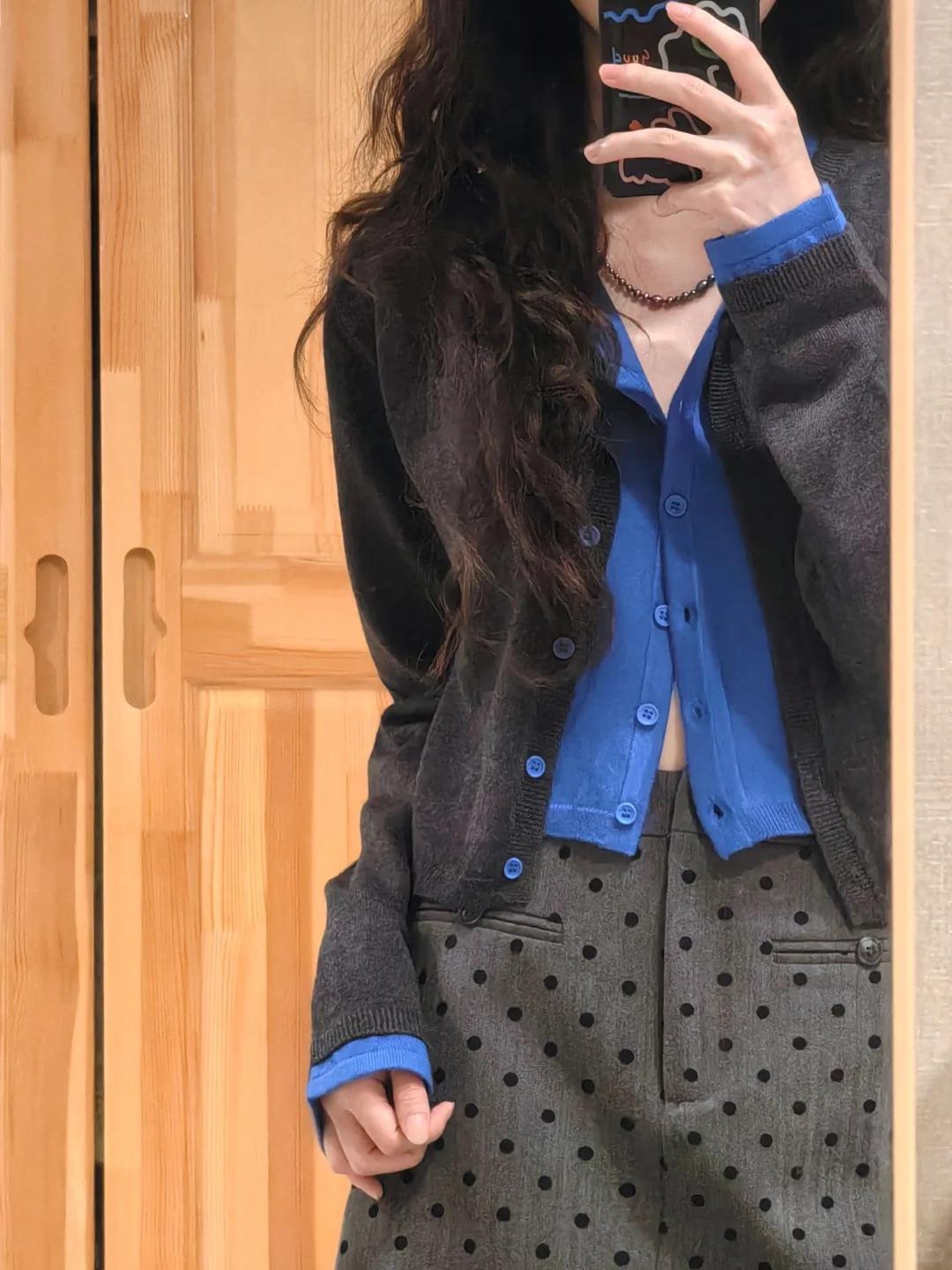 [Düzgün Versiya] Qadınlar üçün rəngli süni iki hissəli toxunma sviter, payız üslubunda, rahat və yumşaq hırka, retro uzunqol köynək