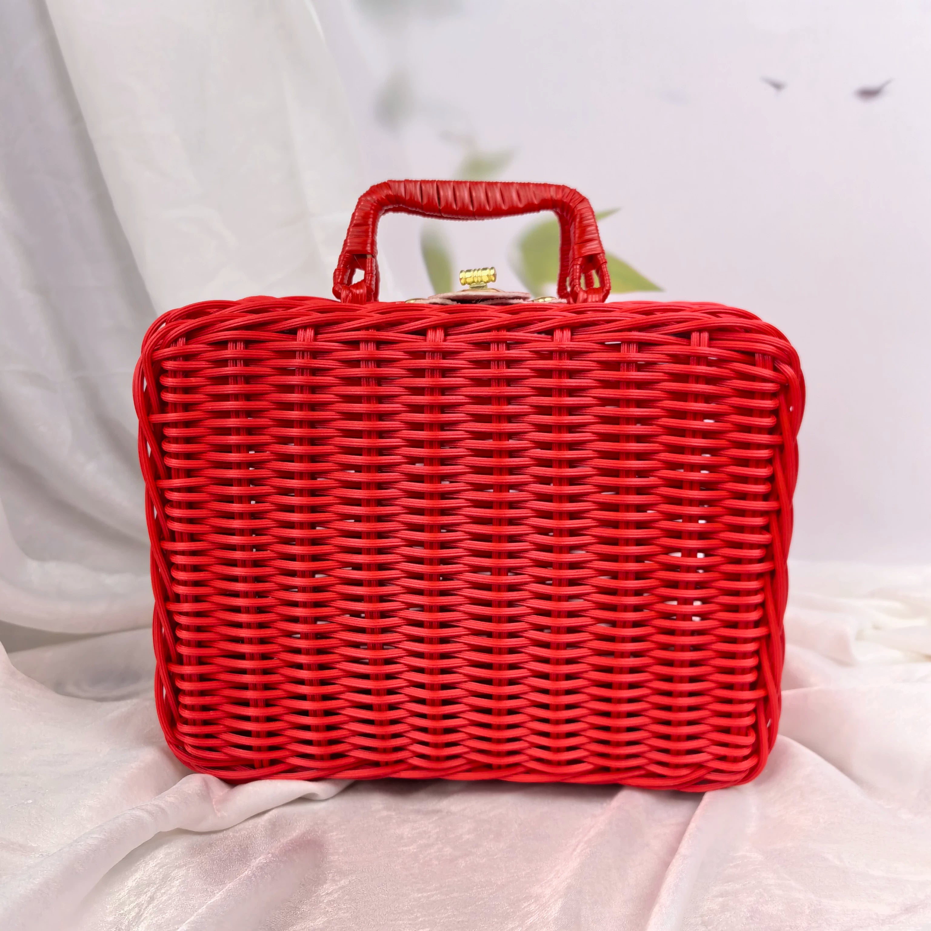 Təqlid rattan çamadan Yeni il toyu toy müşayiəti hədiyyə qutusu əl ilə toxunmuş foto rekvizit böyük retro qutu