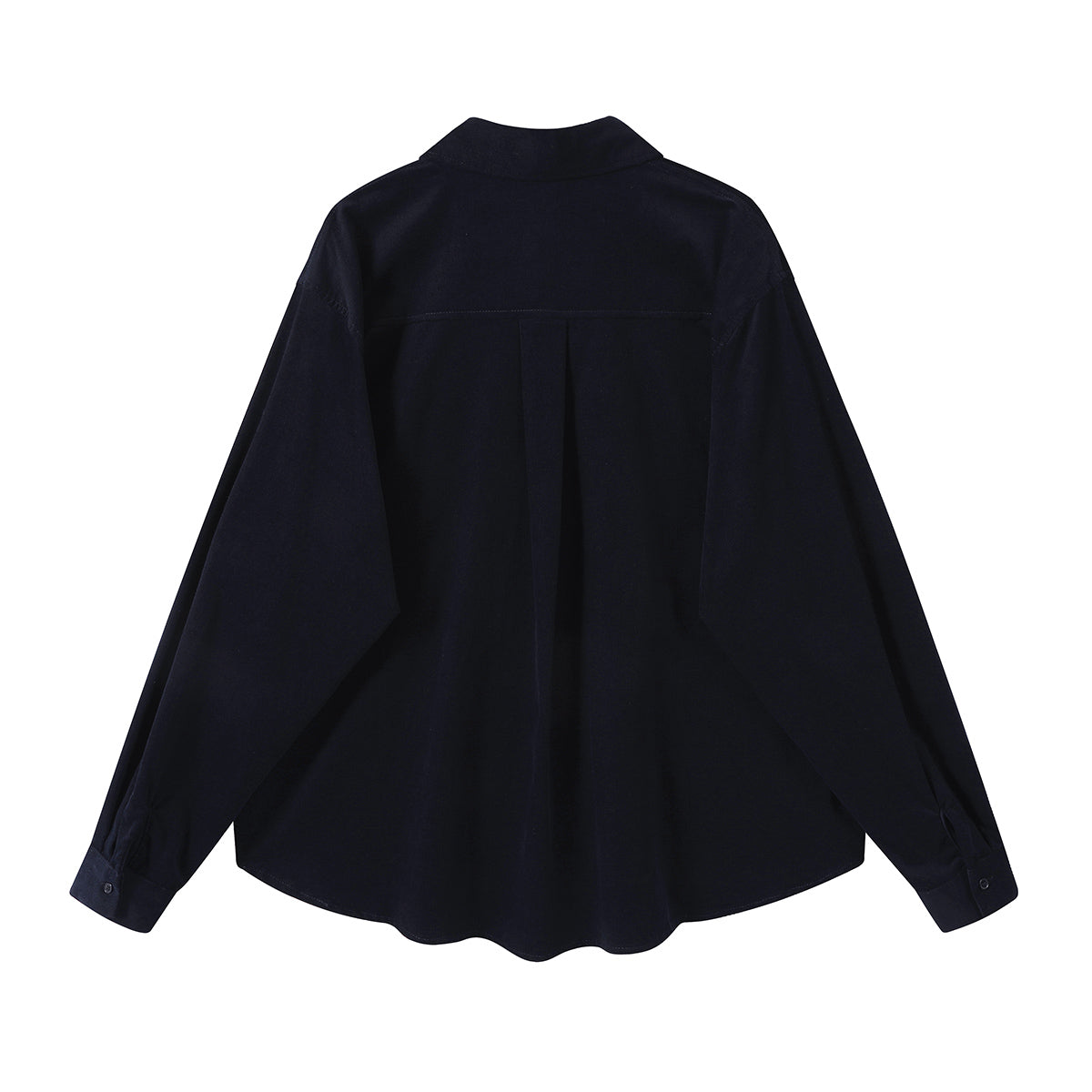 Cholisa-nın özünəməxsus və şık erkən payız geyimi: şık, yüksək səviyyəli və zərif, boş, uzunqol köynək.