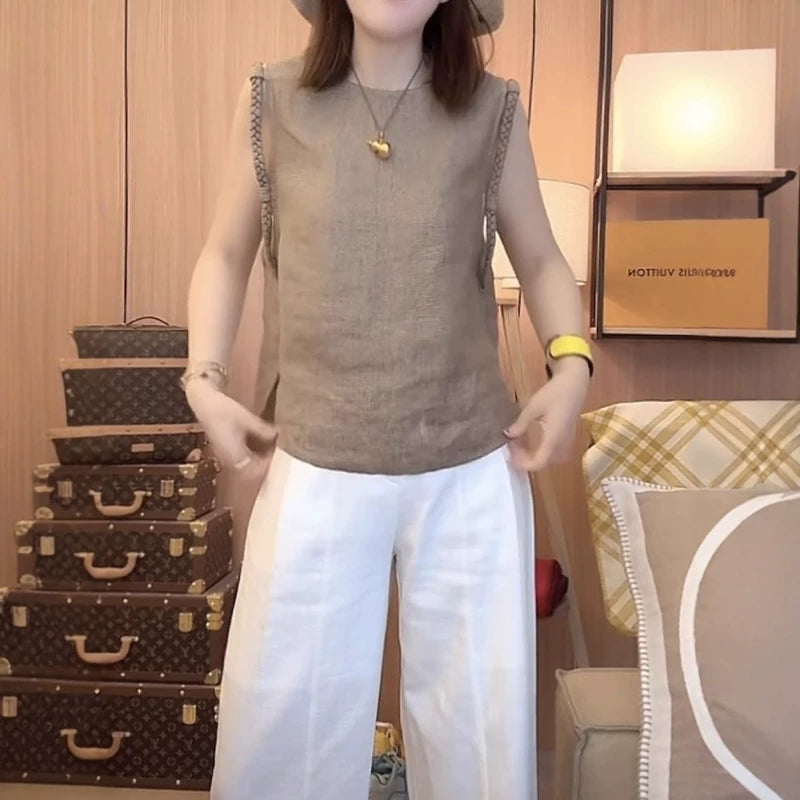 Böyük ölçülü qadın ağır kətan jilet, 2026-cı il yay yeni dəbi, geniş formalı, çoxfunksiyalı, arıqladıcı qolsuz top.