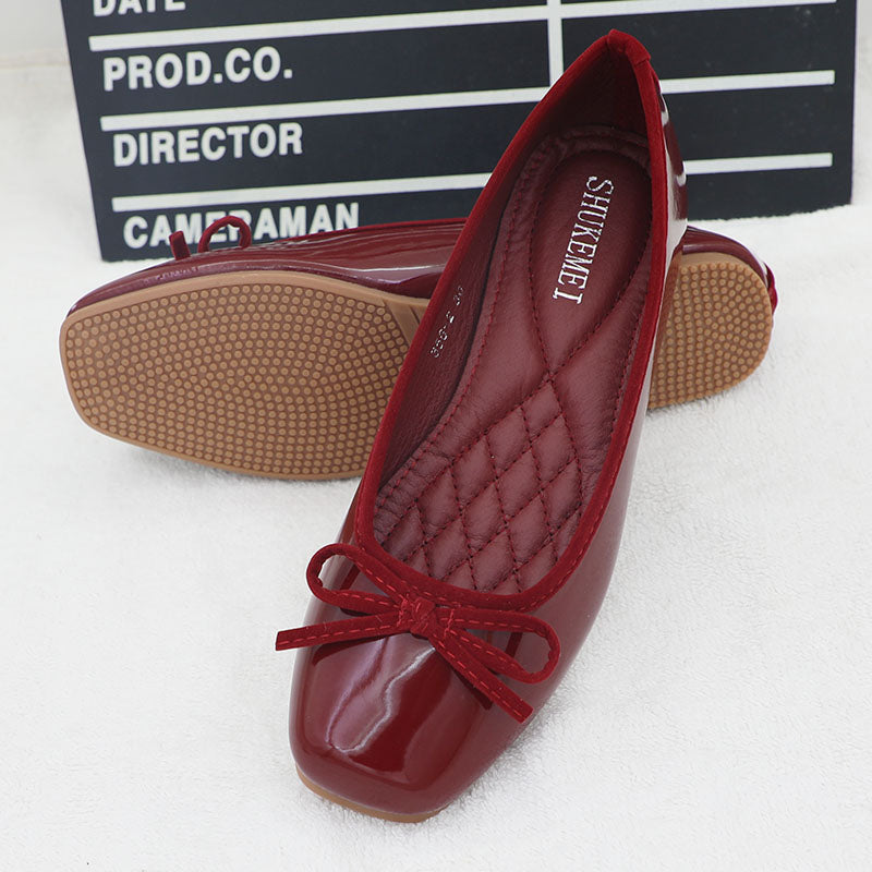 Korean style women's new patent leather spring square toe flat shoes, casual and versatile shallow mouth single shoes, red shoes
