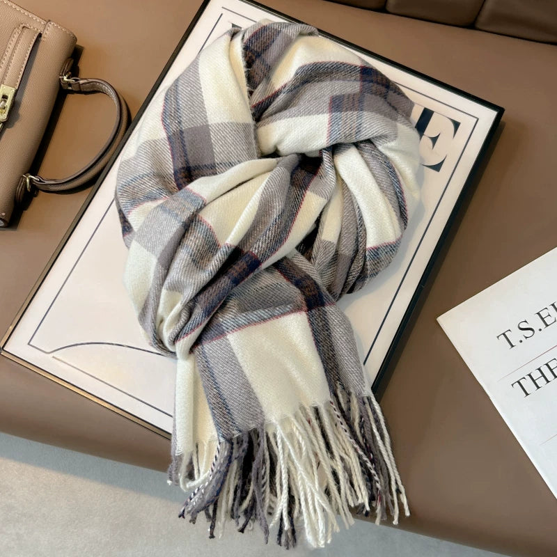 Kişilər və qadınlar üçün açıq-ağ rəngli dama-dama şərf, 2025-ci il yeni Koreya üslubunda, yüksək səviyyəli və çoxfunksiyalı, tələbə hədiyyəsi kimi mükəmməl, isti boyun isidicisi.