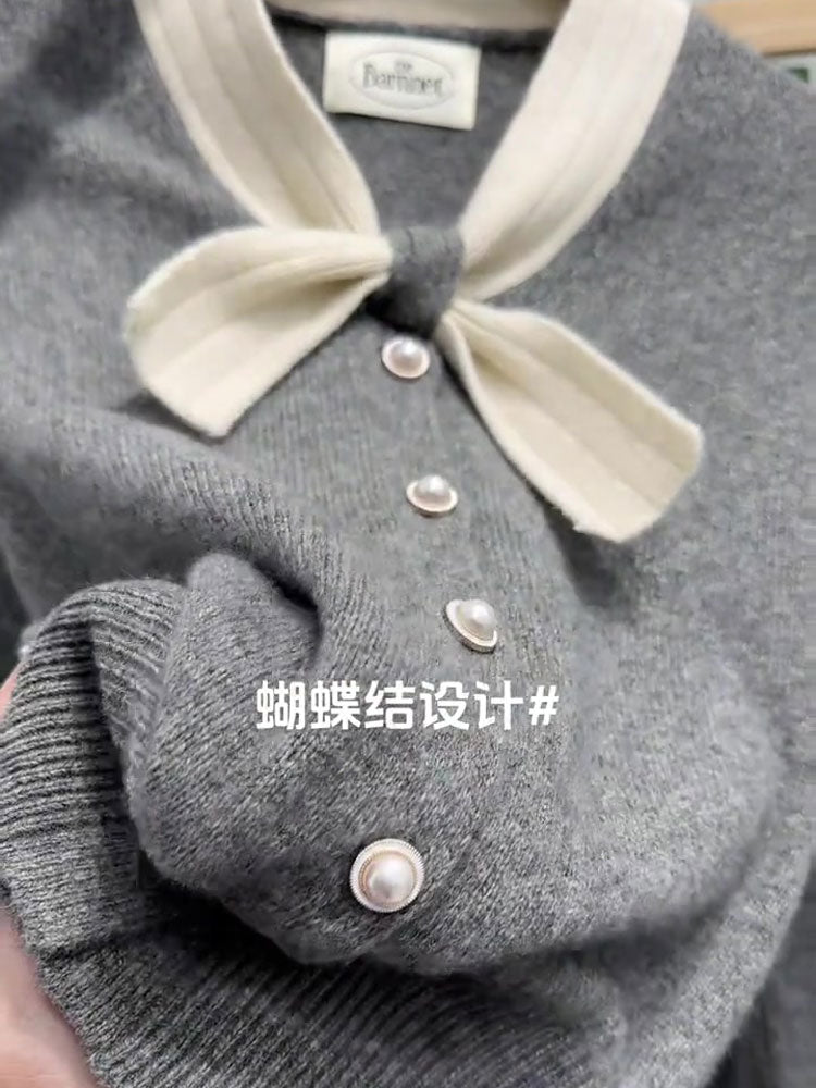 Women's gray V-neck knit sweater, new fashion for the fall/winter season 2025, luxurious and elegant, banded, multifunctional and elegant long-sleeved sweater.