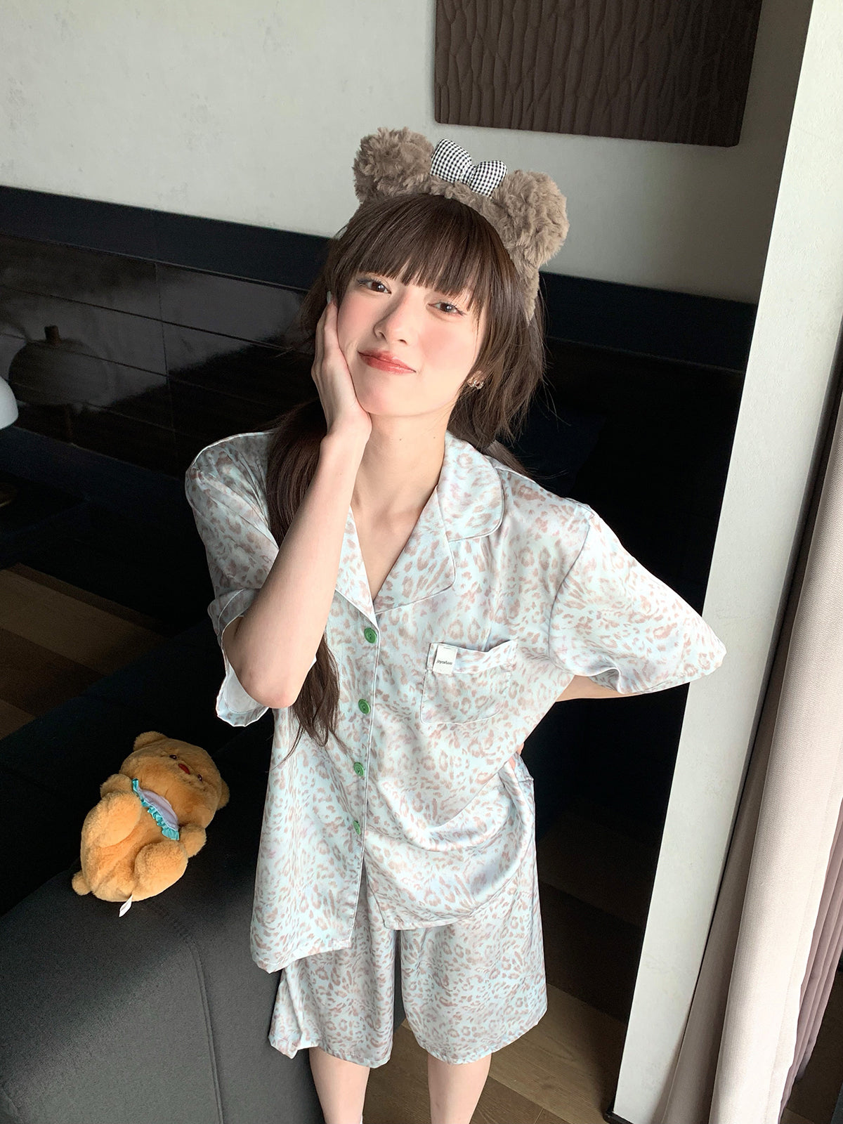 Xinbangbang Homedress bəbir çaplı buz ipək pijama şalvar dəsti qadın yay sərin nəfəs ala bilən qısaqol ev paltarı