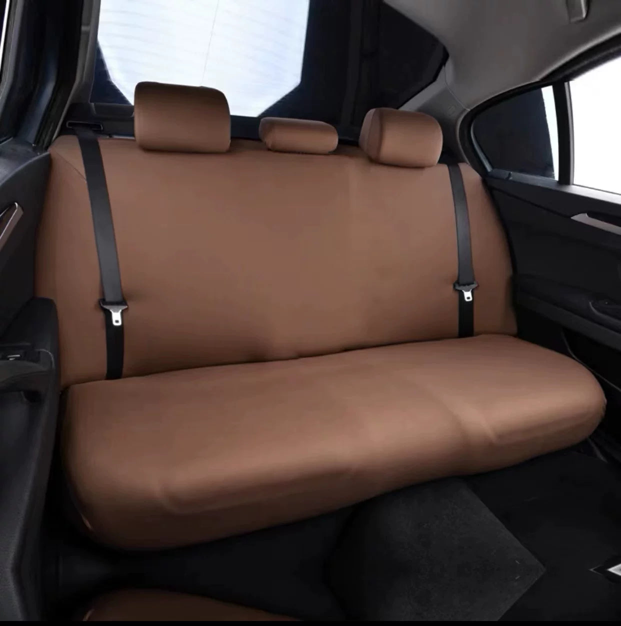 Universal five-seater car seat cushions and covers, breathable fabric, dustproof, elastic, fully enclosed, suitable for all seasons.
