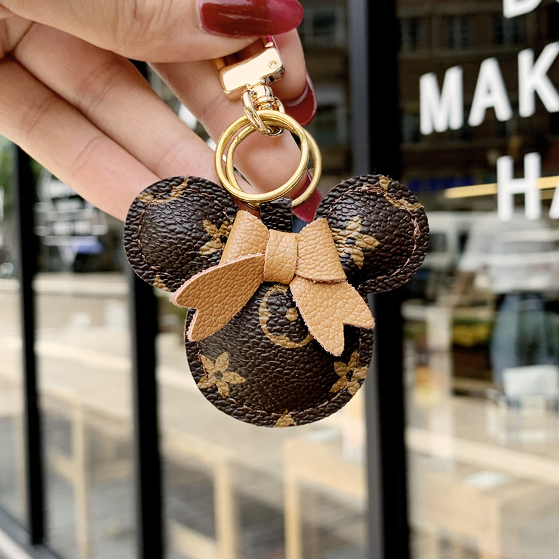 LV&GEDETE Rəsmi Flaqman Mağazası Avtomobil Açar Zəncir Kulonu Mickey Mouse Pom-Pom Açar Zəncirli Çanta Bəzək